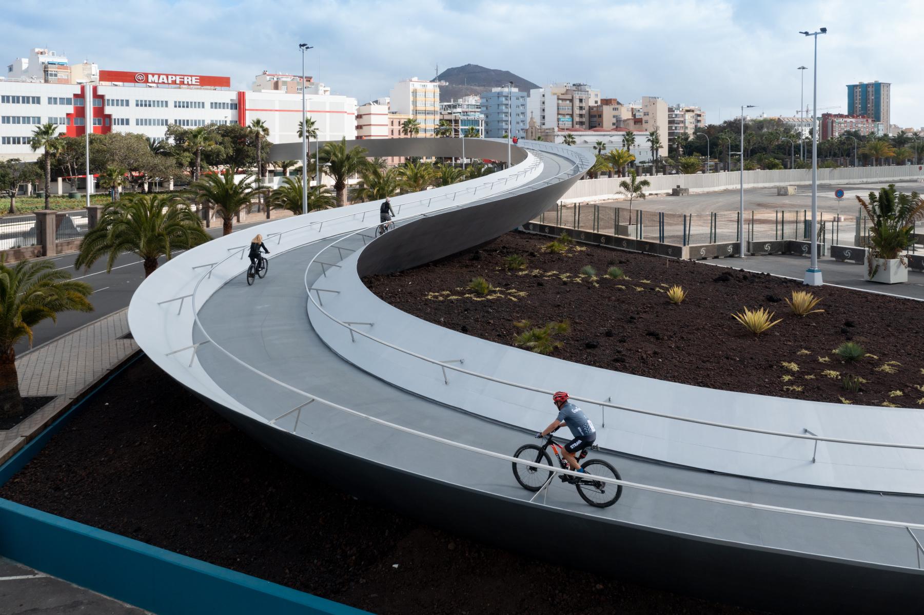Onda Atlántica Footbridge - image 6