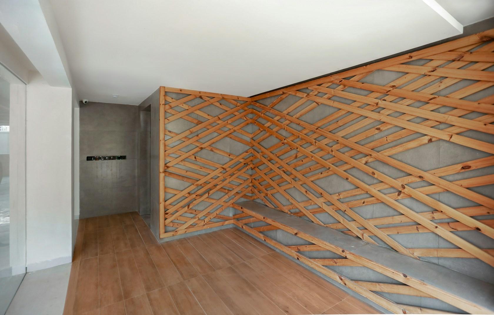 An apartment based on vernacular architecture - image 6