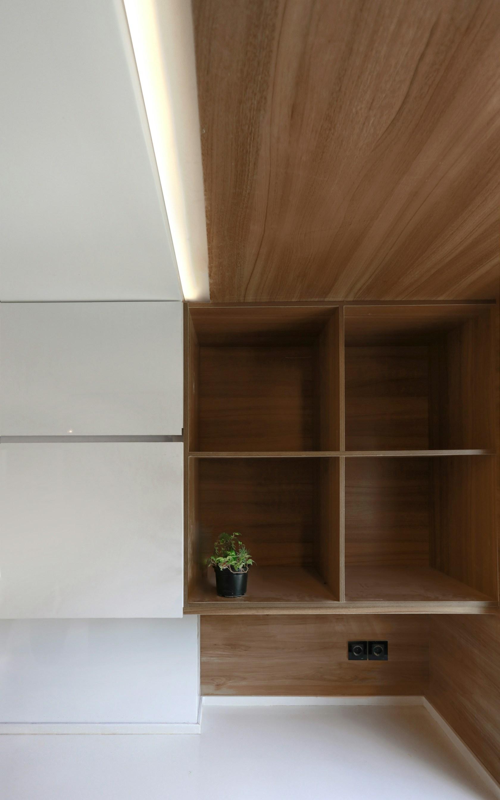 An apartment based on vernacular architecture - image 15