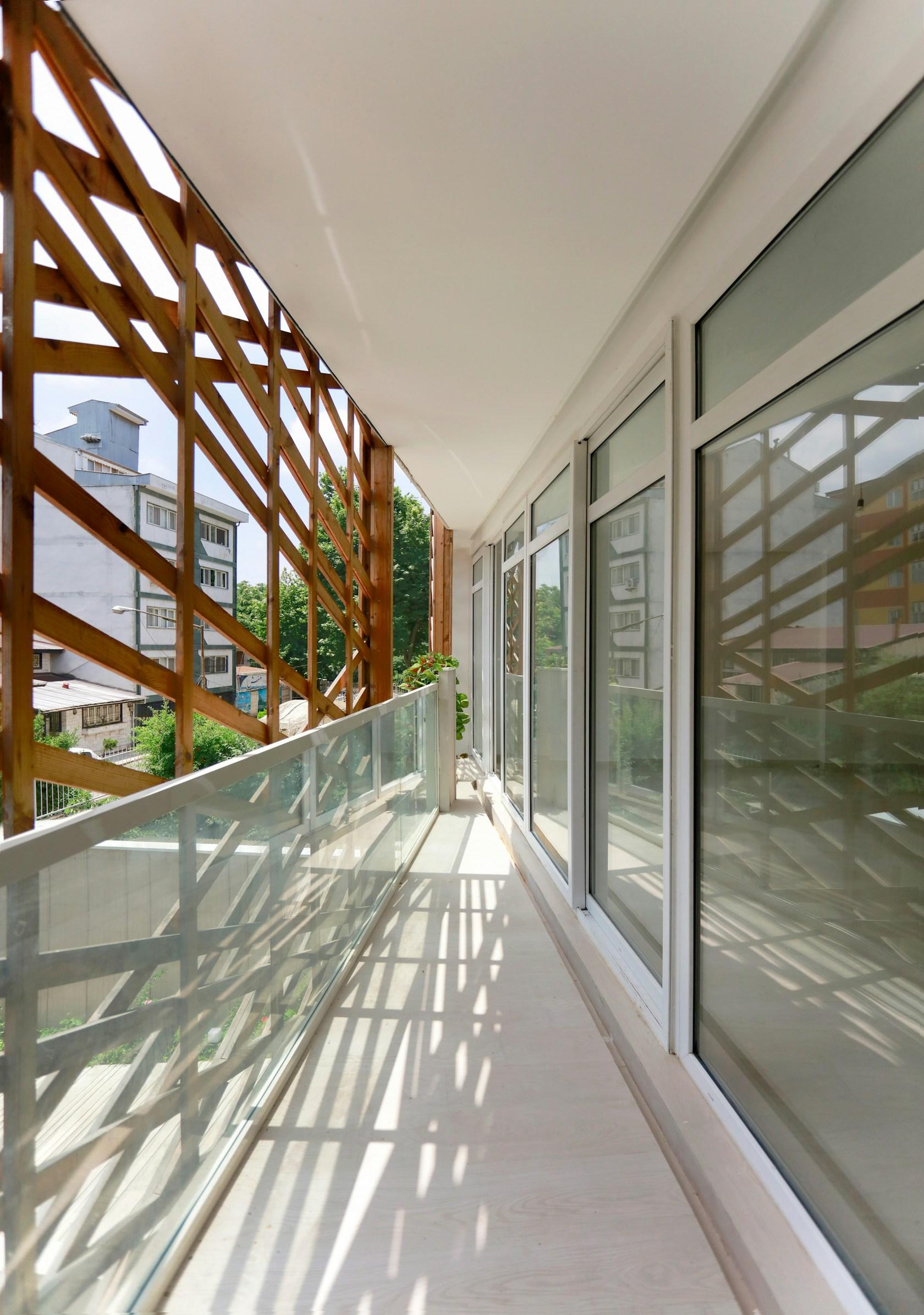 An apartment based on vernacular architecture - image 17