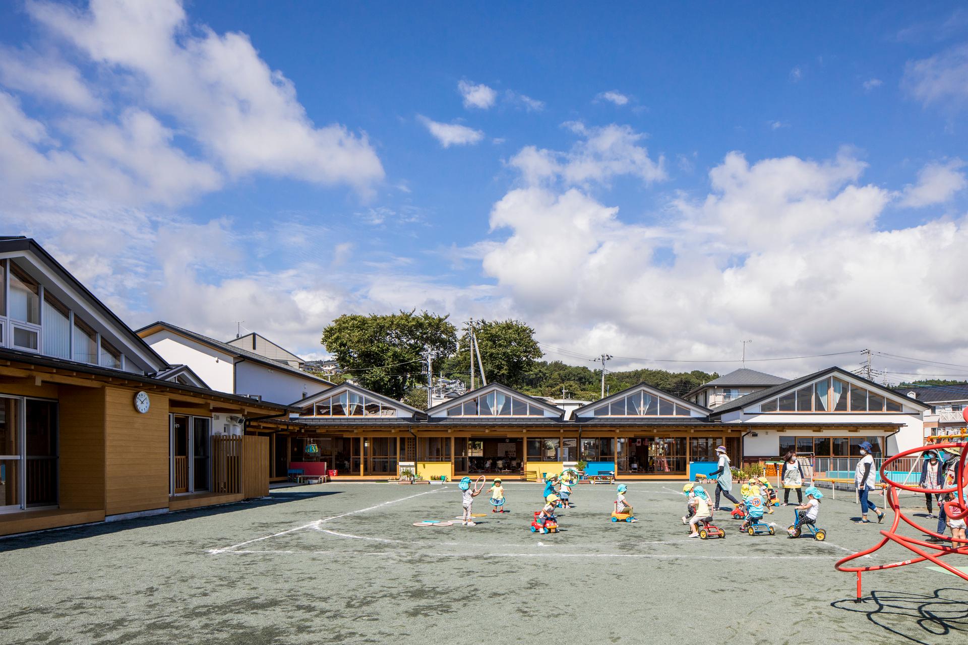 Hitachi City Hanayama Certified Child Center - image 3