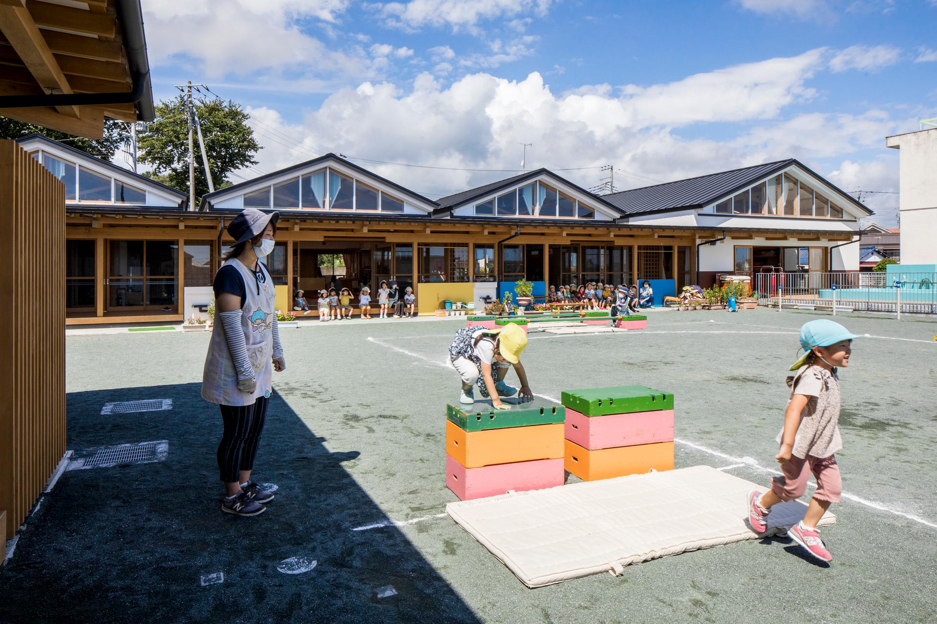 Hitachi City Hanayama Certified Child Center - image 5