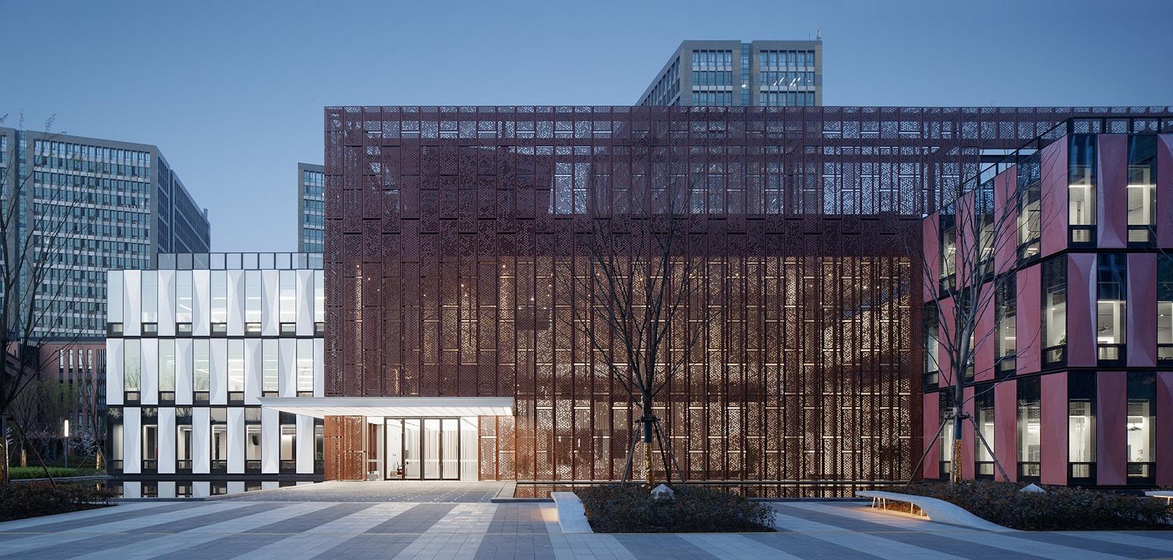 UAD Campus in ZITOWN - image 2