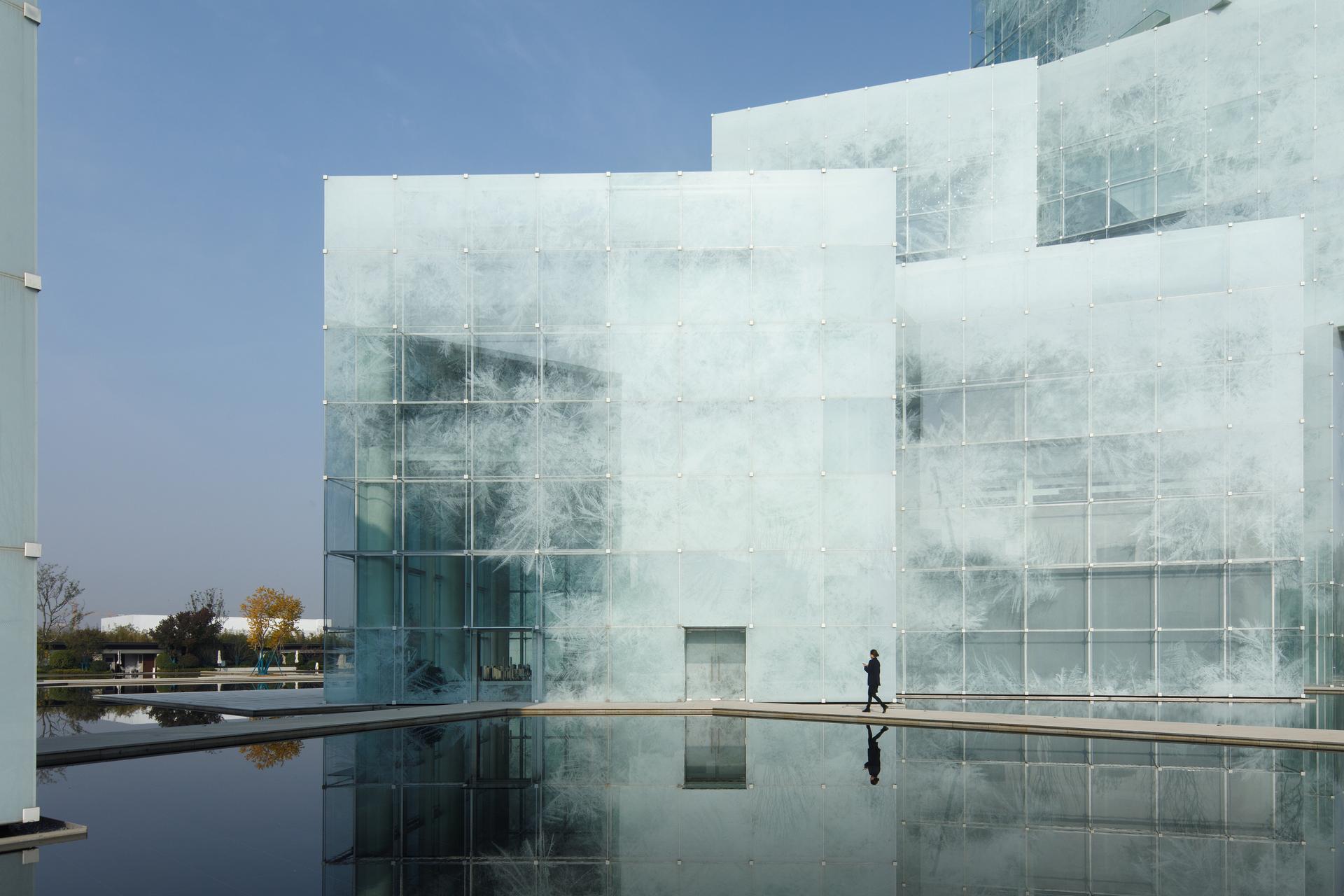 Ice cubes - image 8
