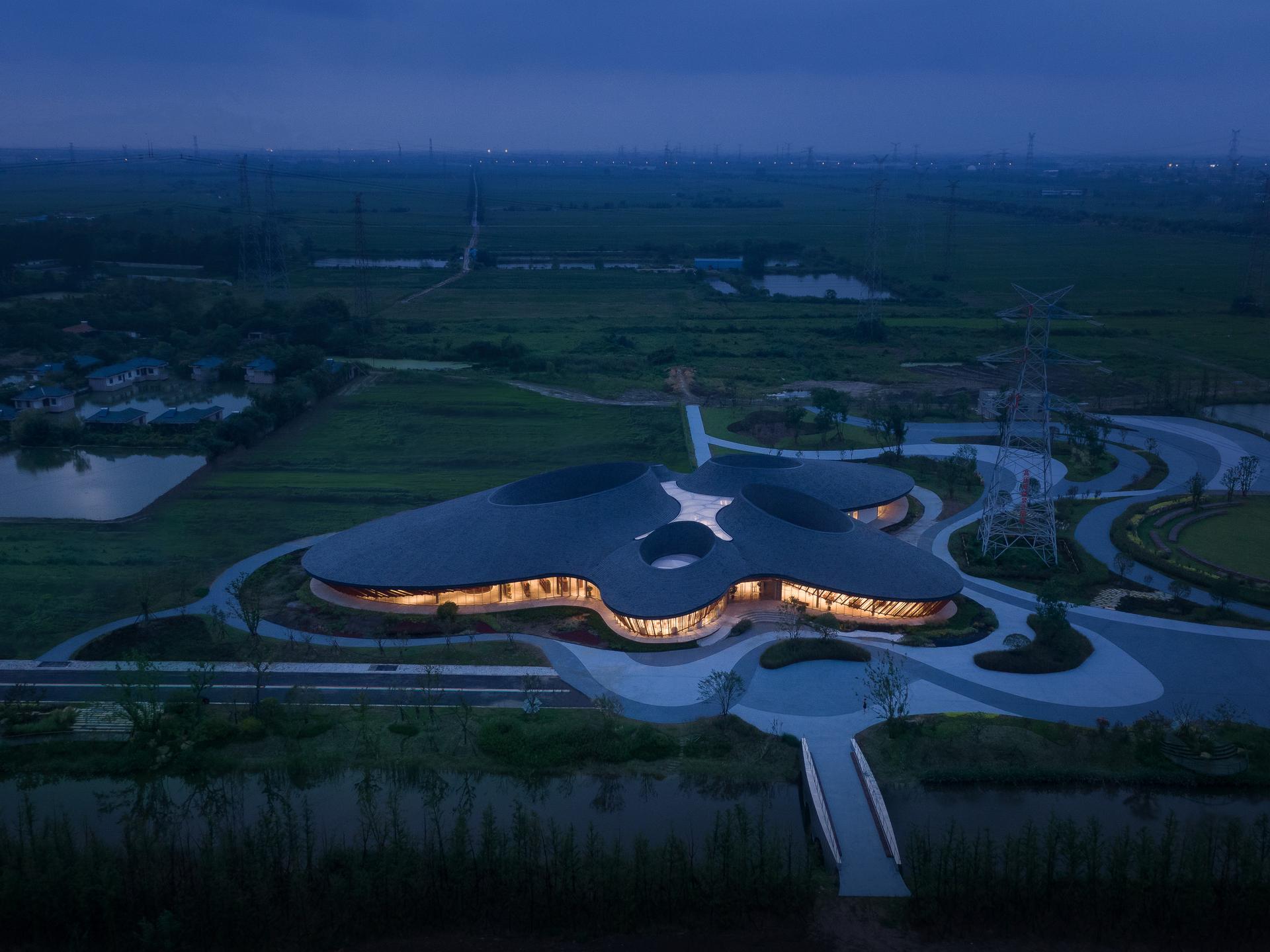 Nantong Urban Agricultural Park Comprehensive Service Center - image 4