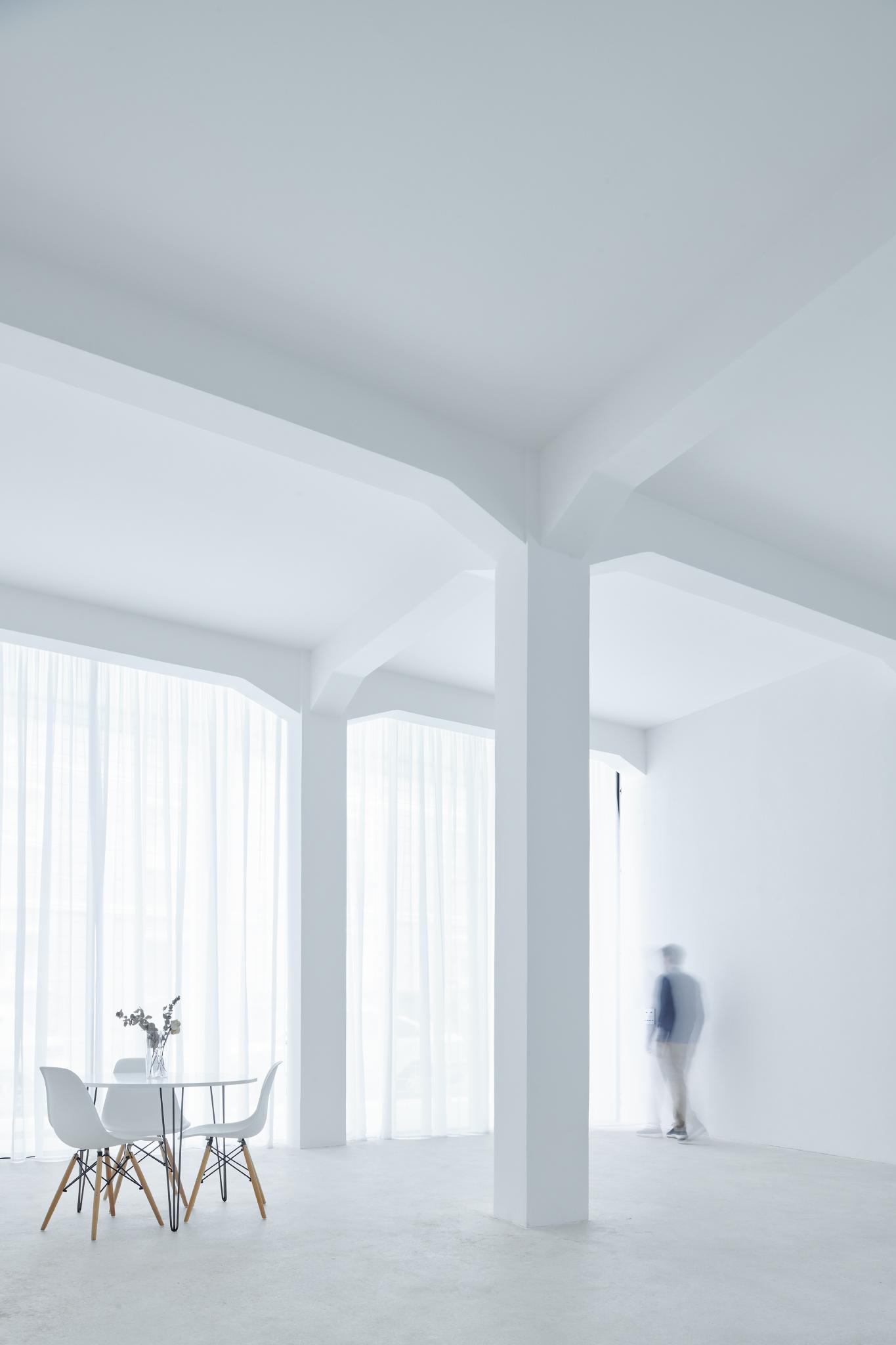 Loft A - image 13