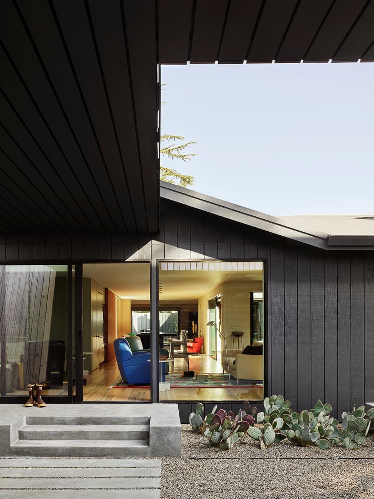 Stanford Residence - image 6