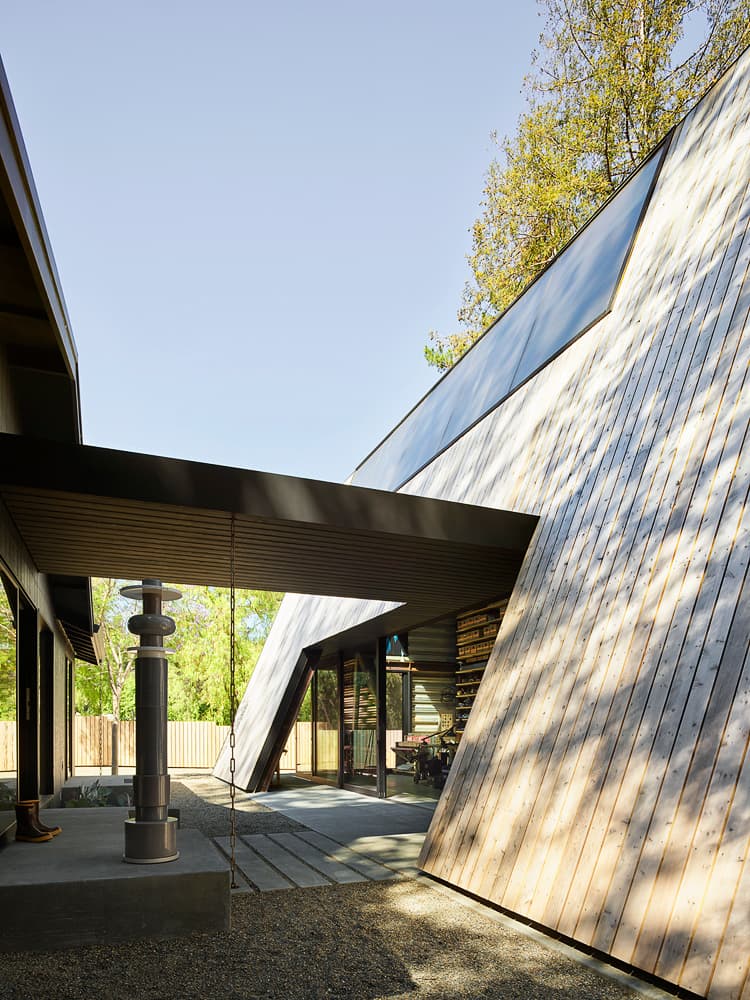 Stanford Residence - image 13