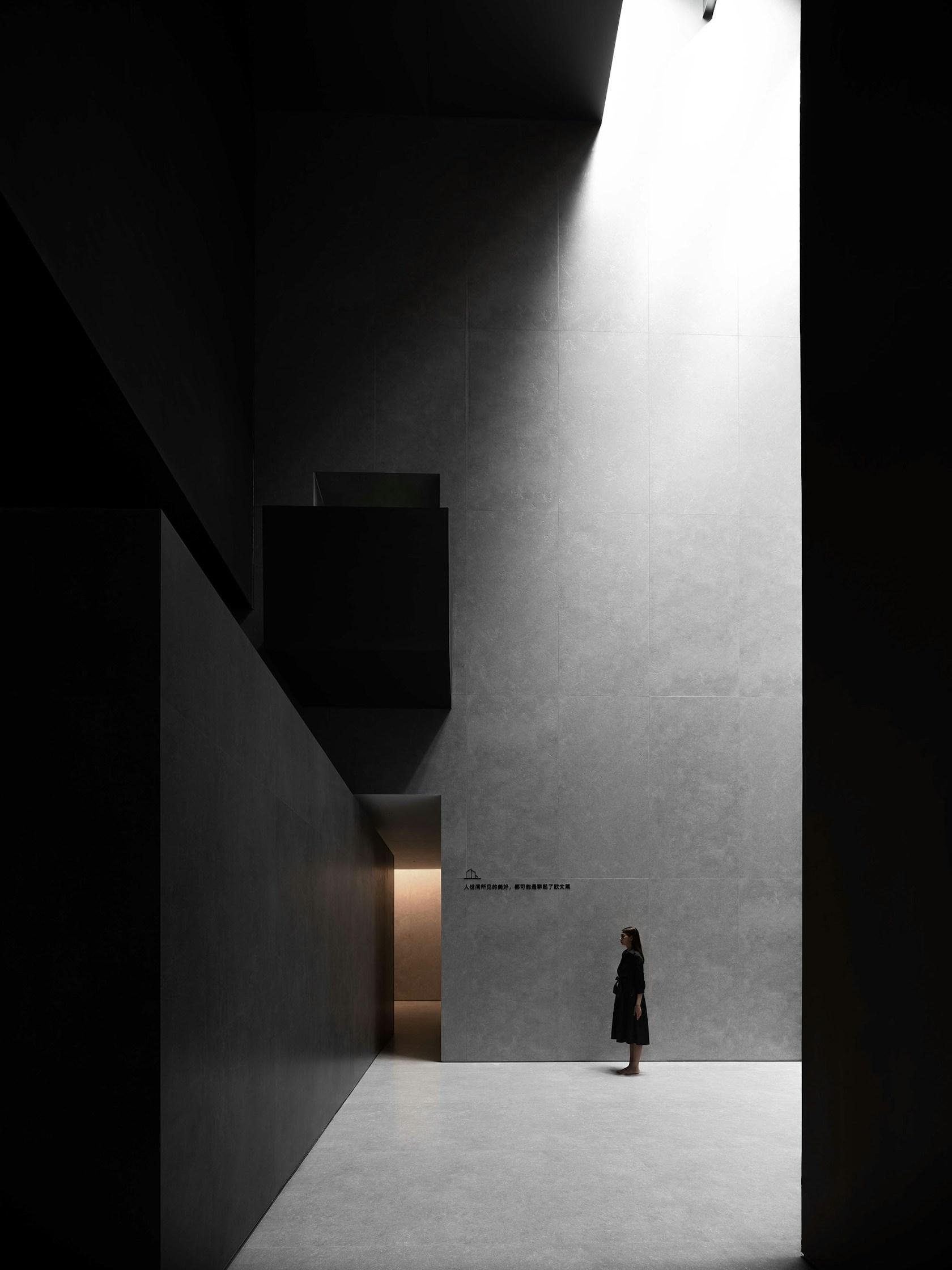 Chasing Light · Overland Headquarters & Showroom - image 4