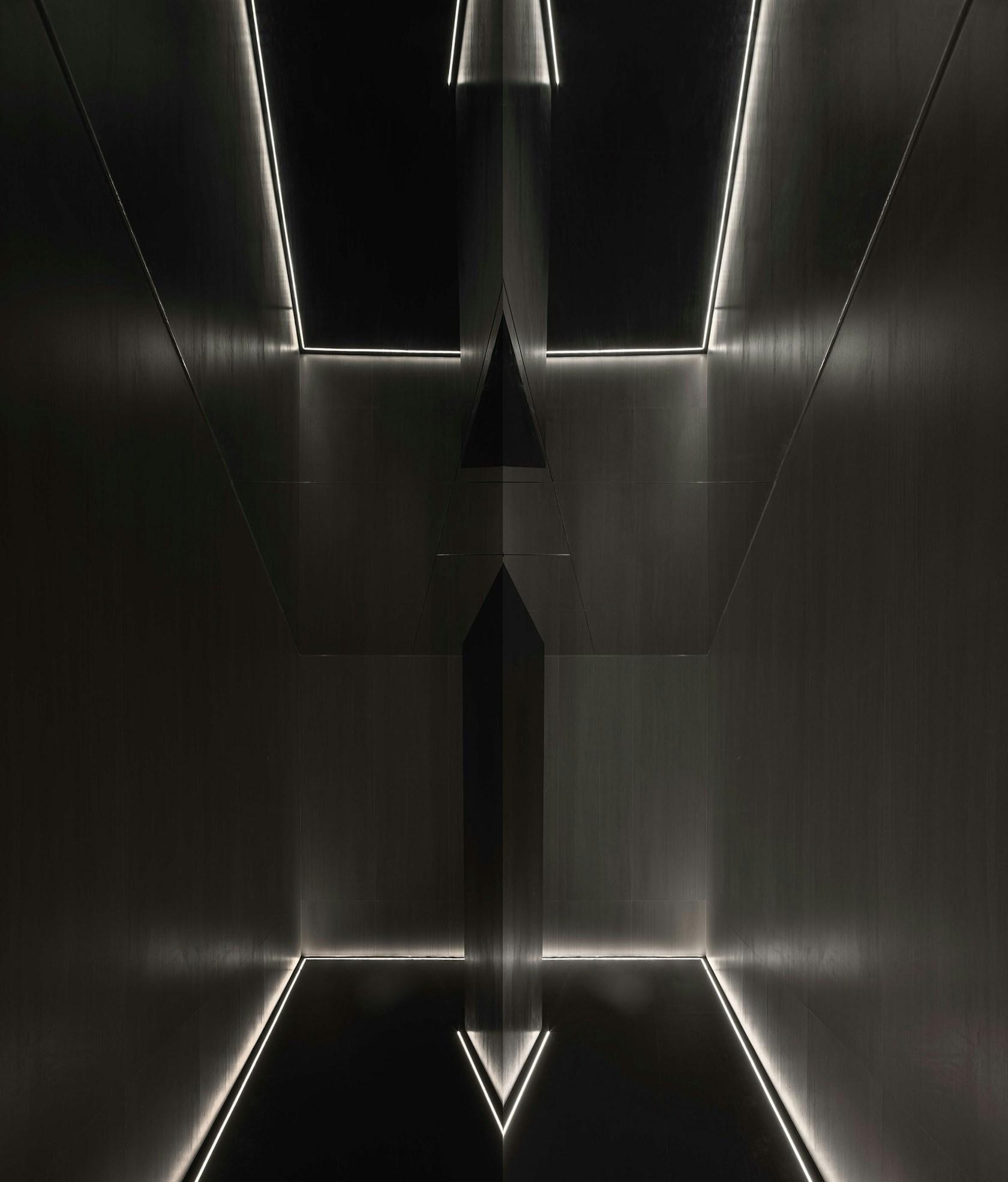 Chasing Light · Overland Headquarters & Showroom - image 32