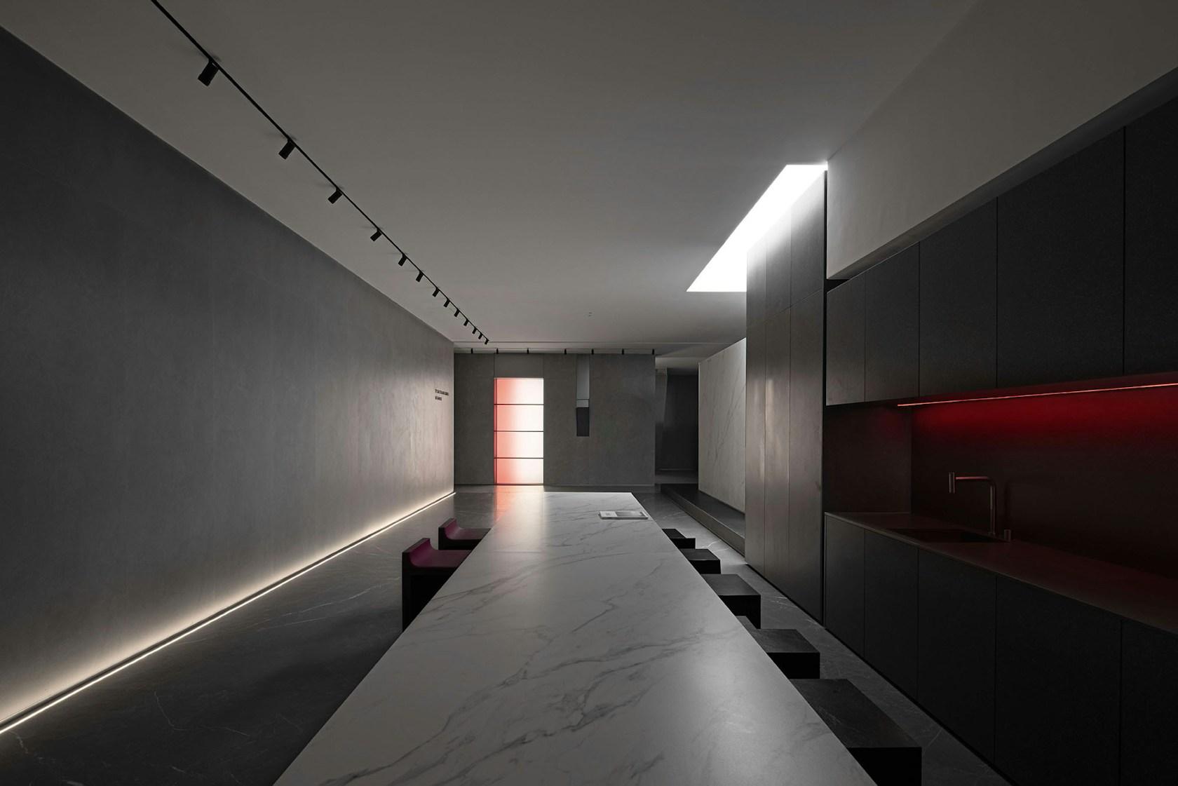 Chasing Light · Overland Headquarters & Showroom - image 51