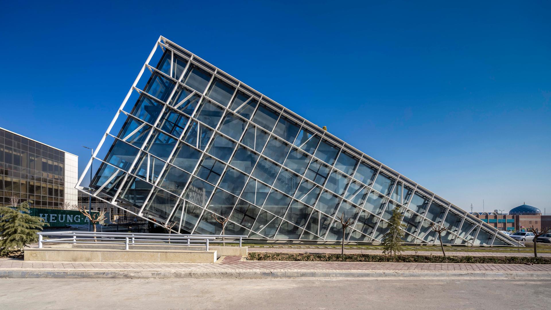 Turbosealtech New Incubator and Office Building - image 13