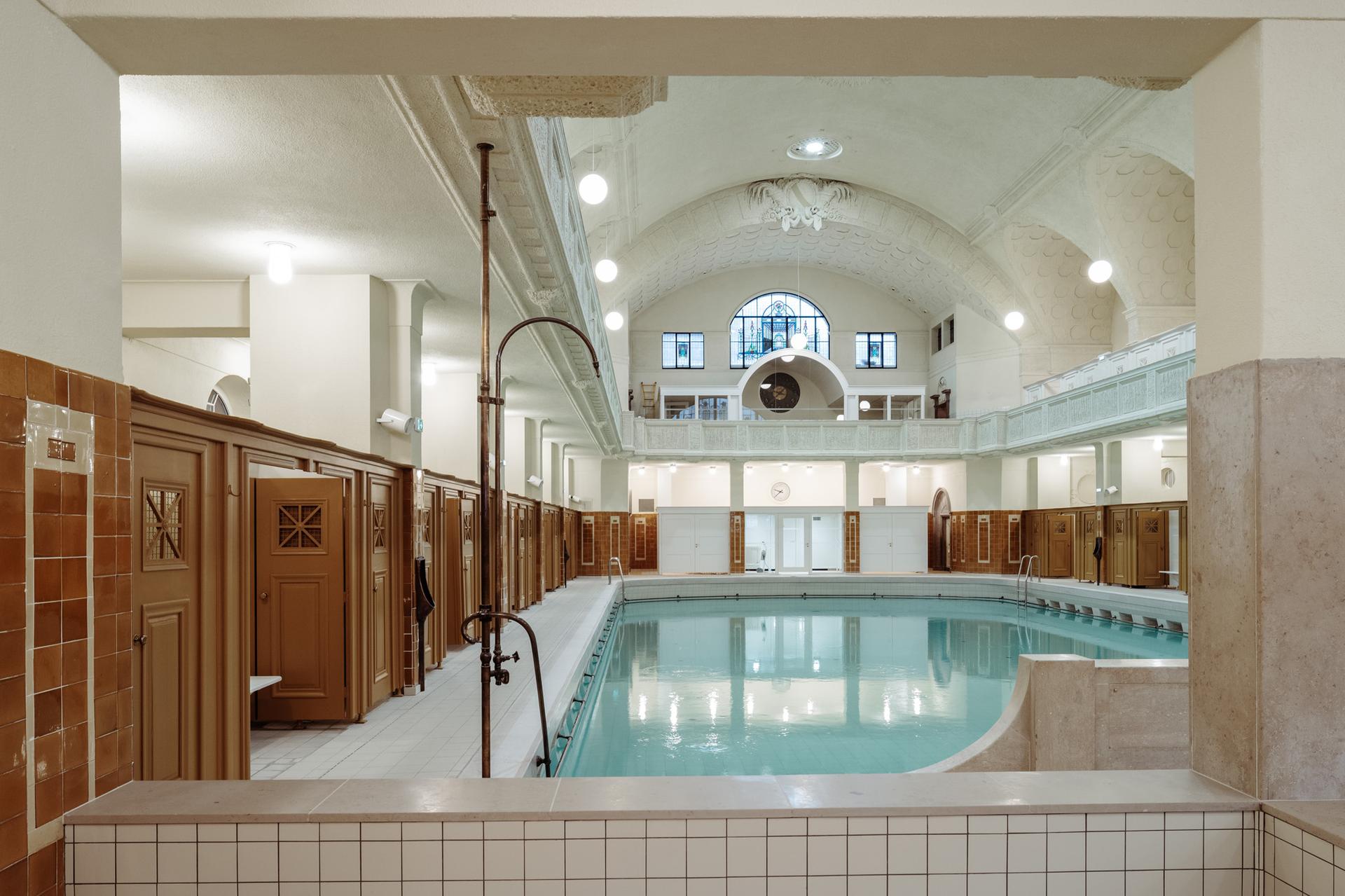 STRASBOURG MUNICIPAL BATHS - image 6