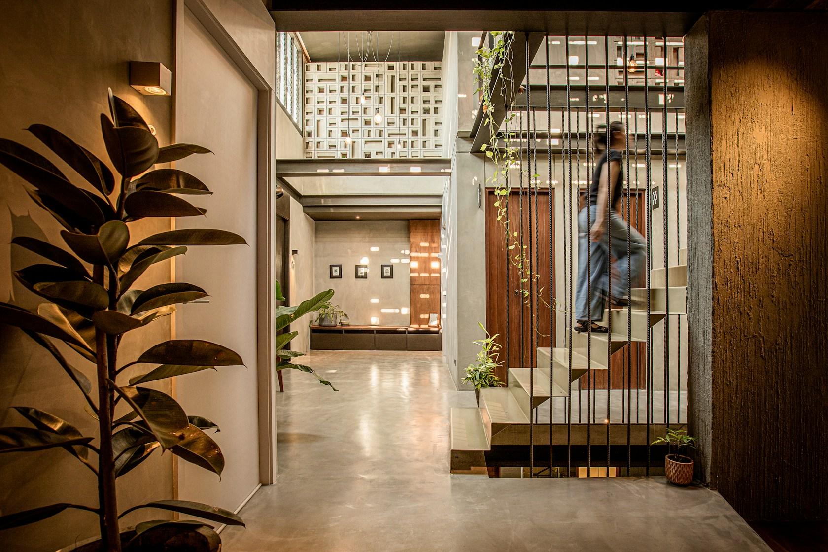 Tamni Hostel - image 16