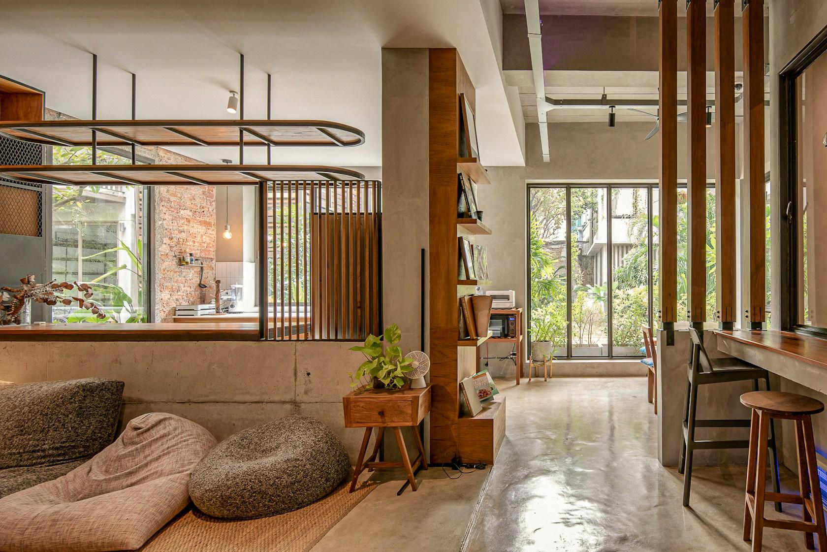 Tamni Hostel - image 42