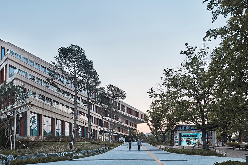 National Assembly Communication Building - image 7