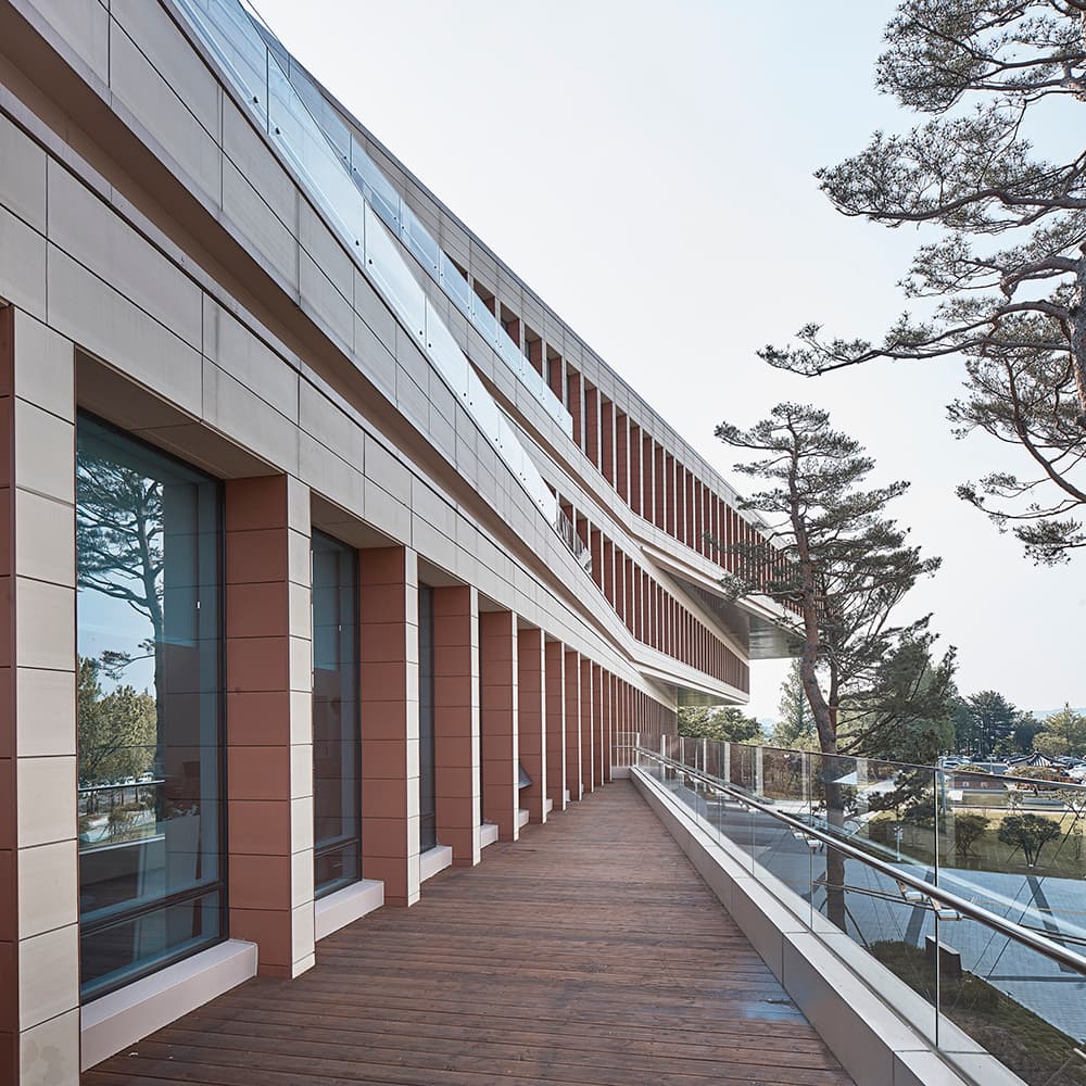 National Assembly Communication Building - image 14