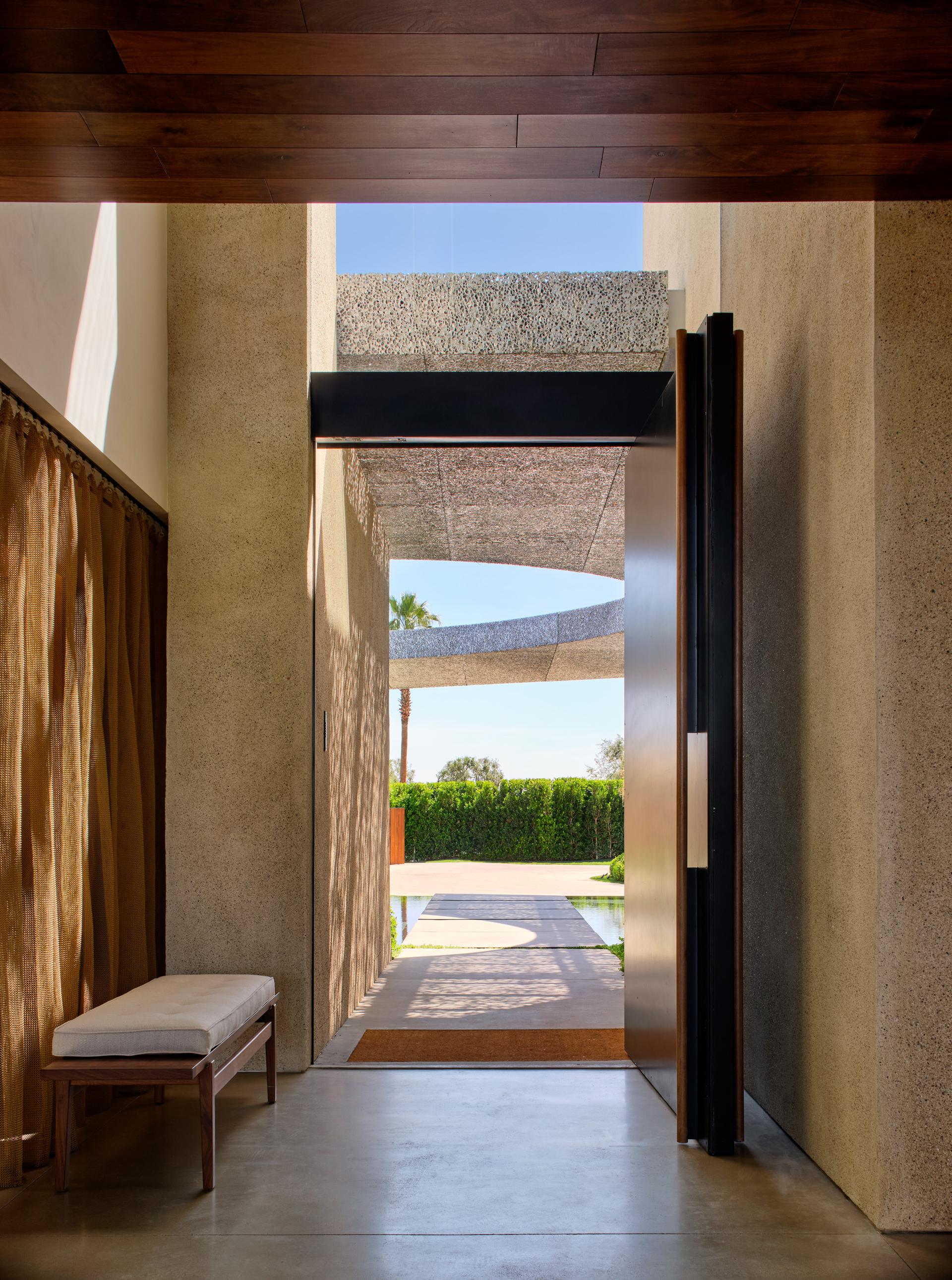 Madison Desert Club - image 3