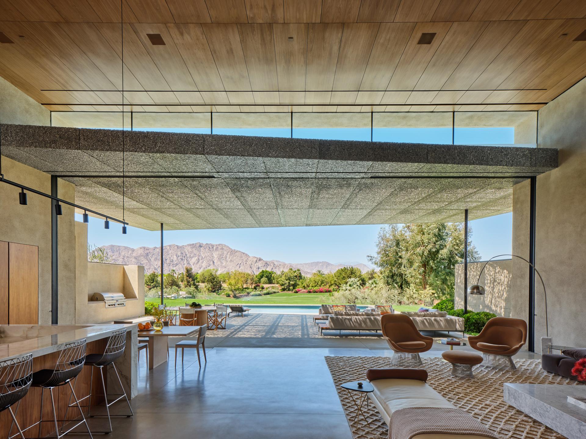 Madison Desert Club - image 4