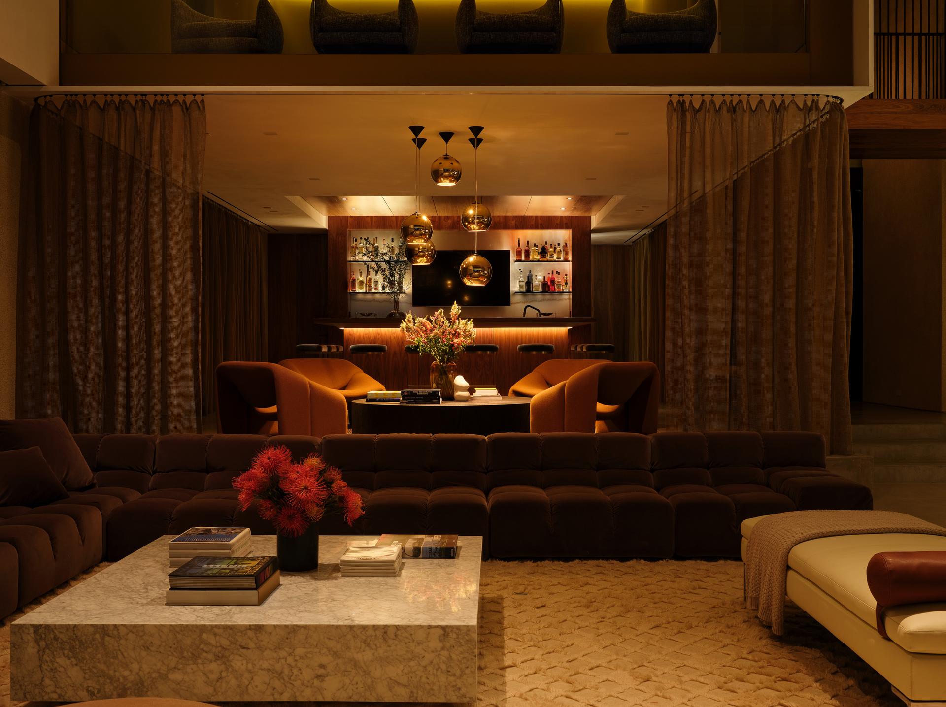 Madison Desert Club - image 11