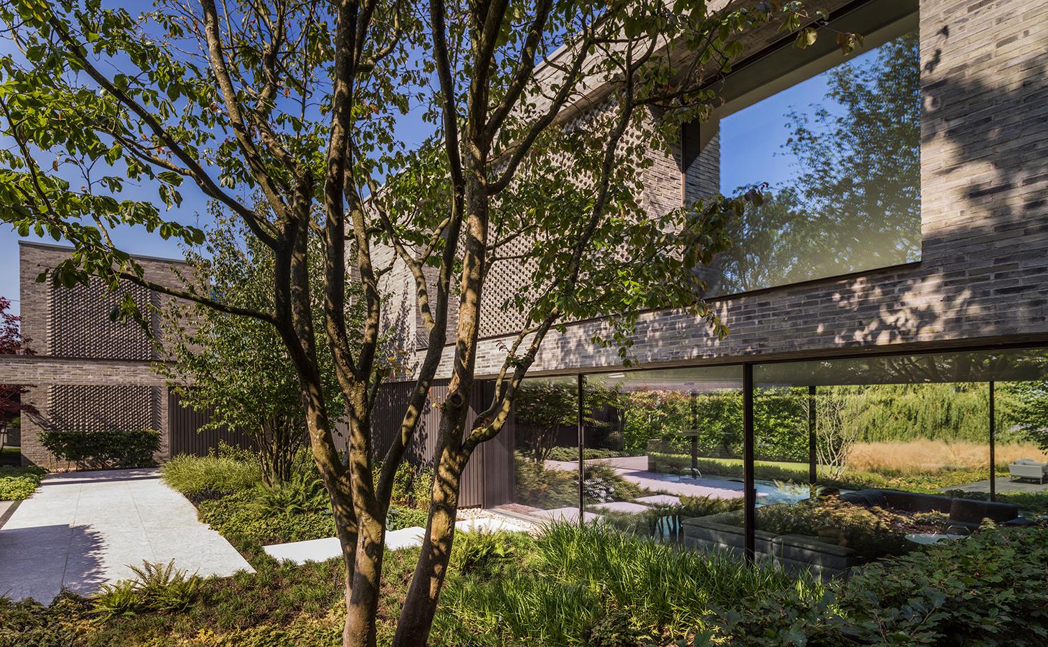 Totteridge House, London - image 6