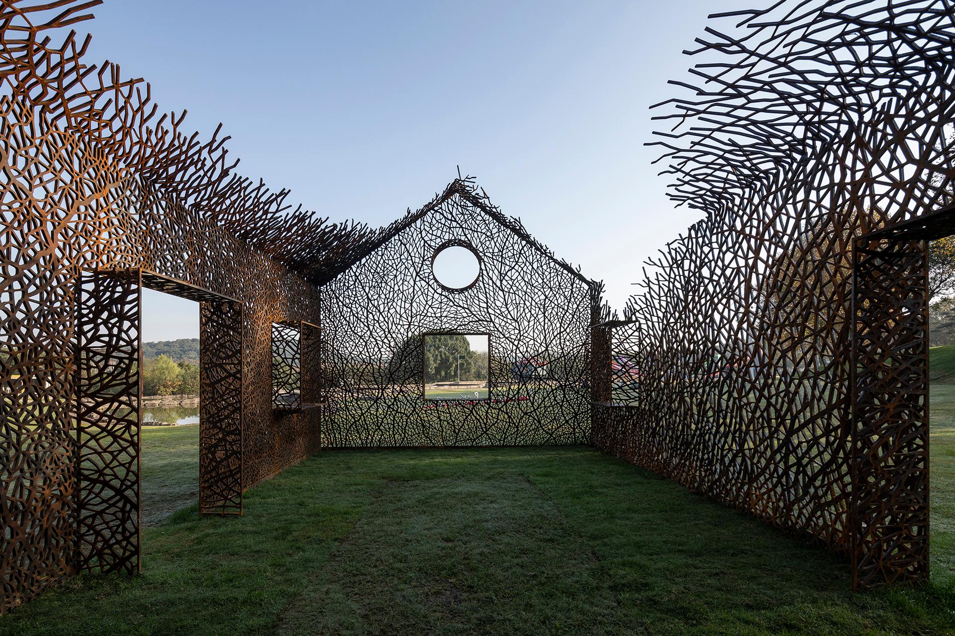 The Vanished House by Hu Quanchun - image 2