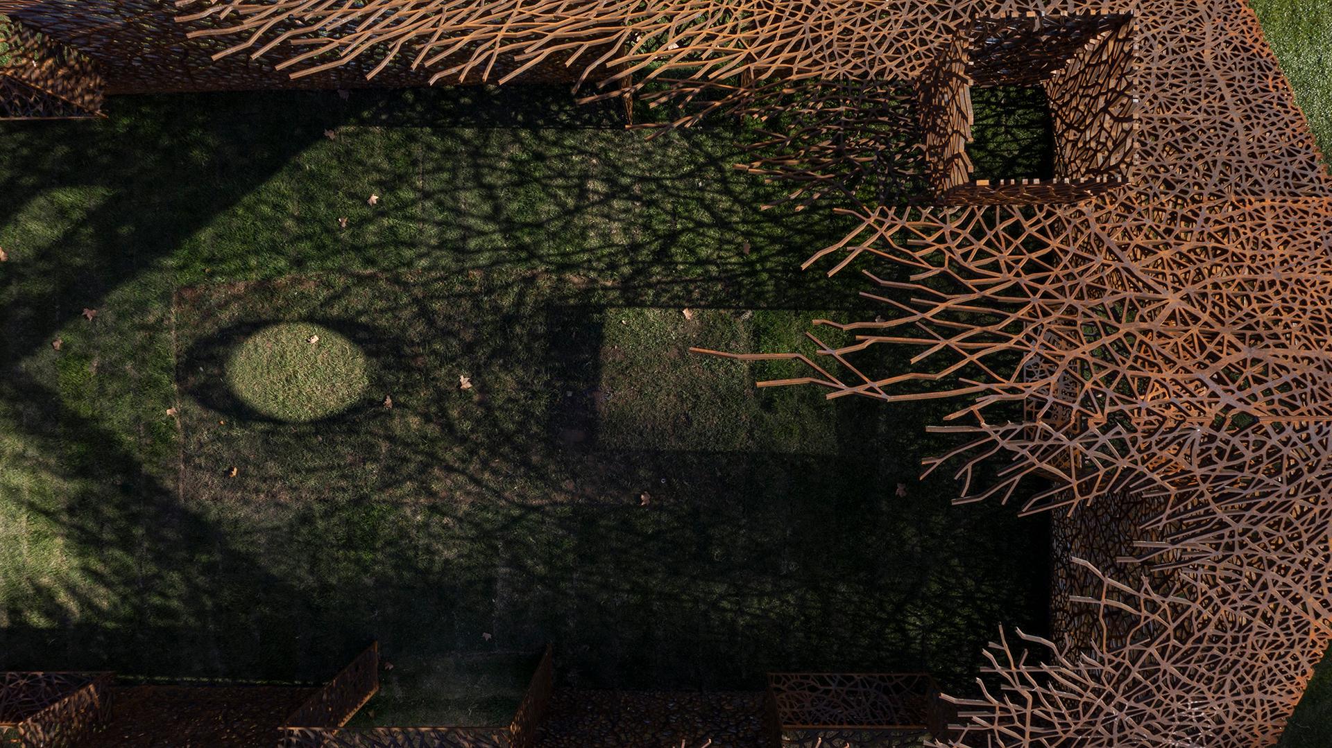 The Vanished House by Hu Quanchun - image 10