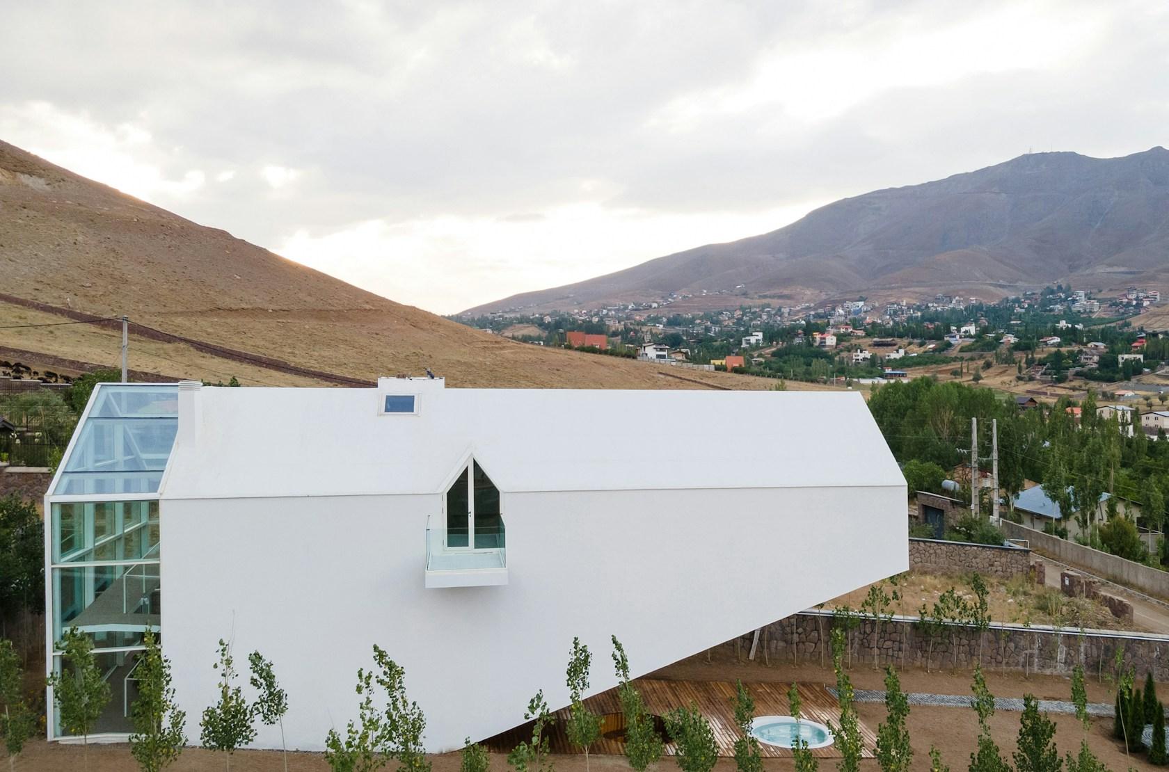 Dasht-e-chehel villa - image 5