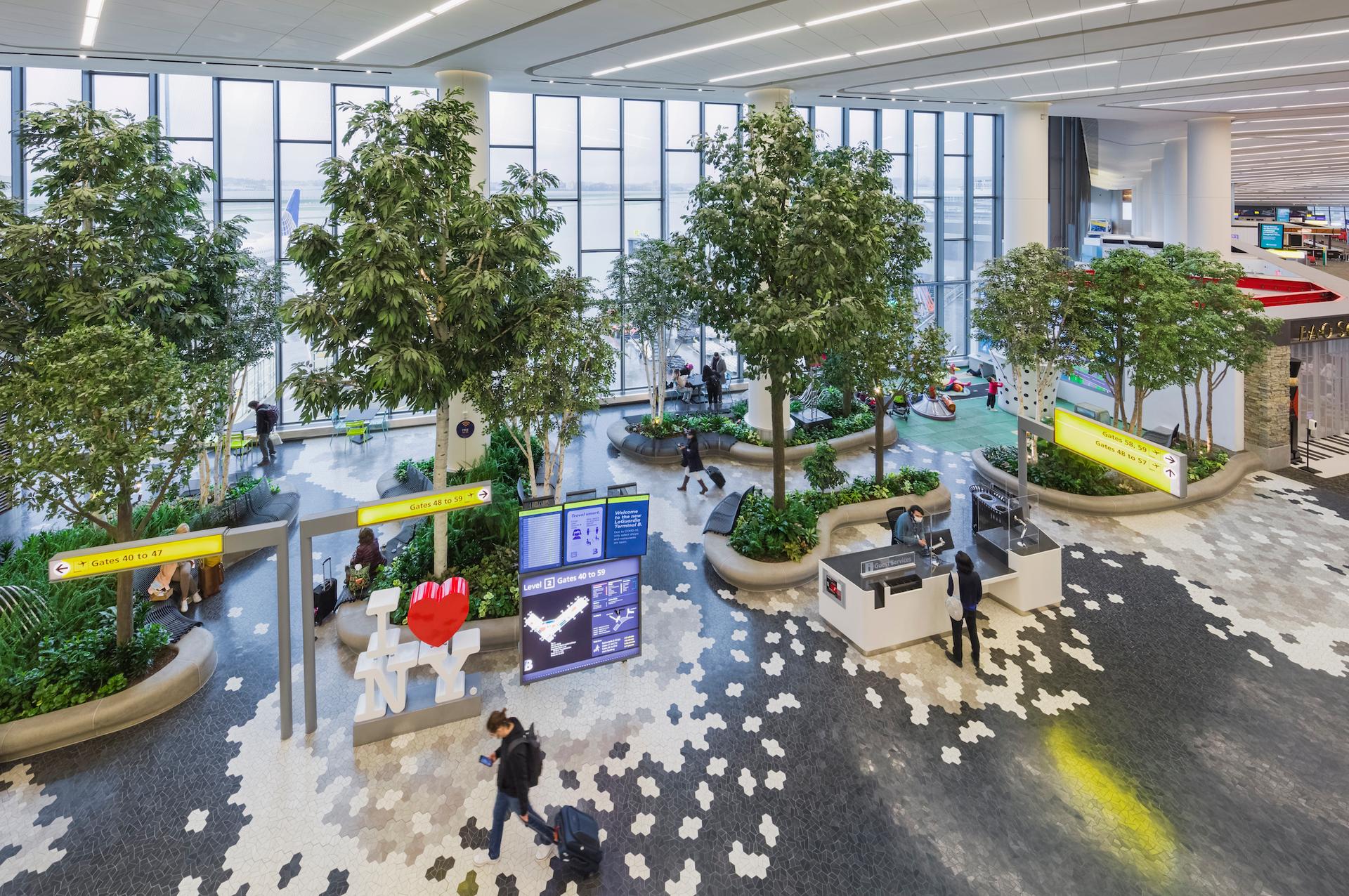 LaGuardia Airport Terminal B Concourse Parks - image 14