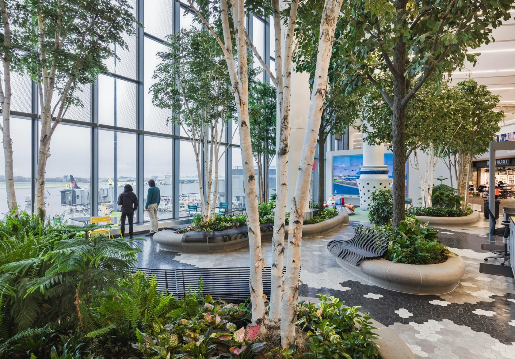 LaGuardia Airport Terminal B Concourse Parks - image 5