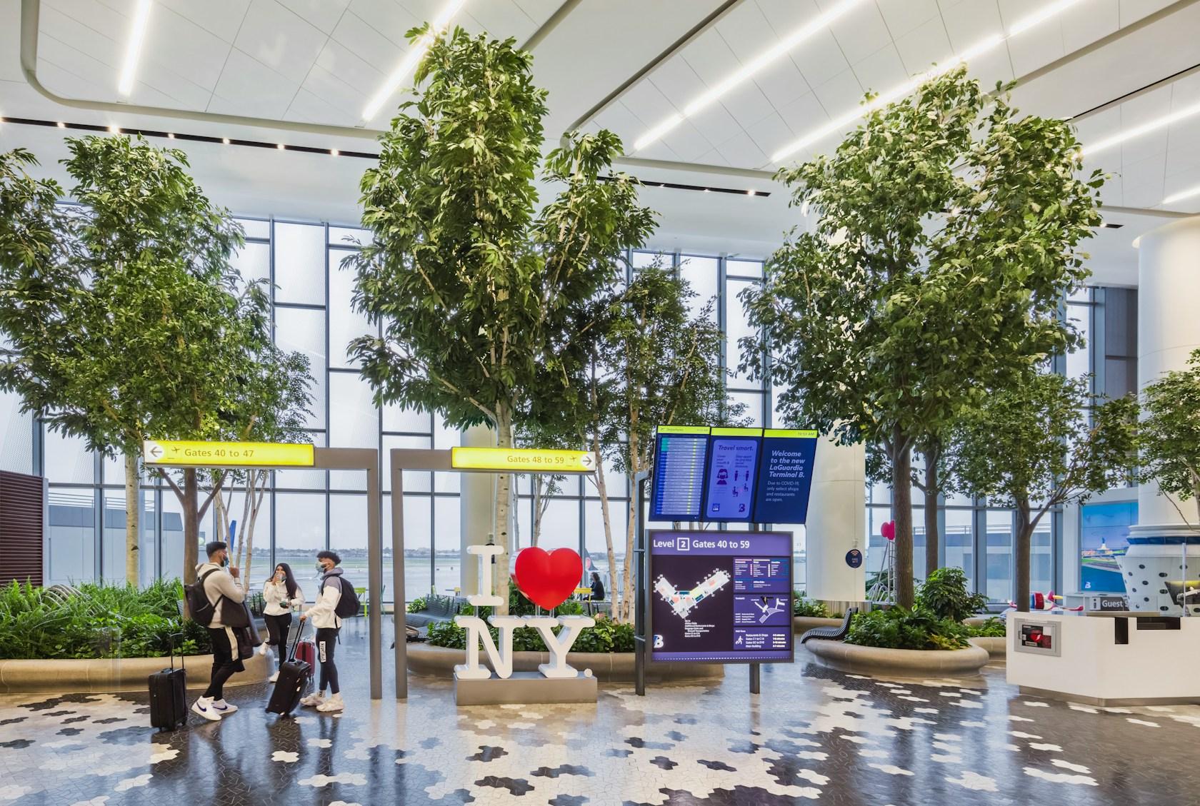 LaGuardia Airport Terminal B Concourse Parks - image 13