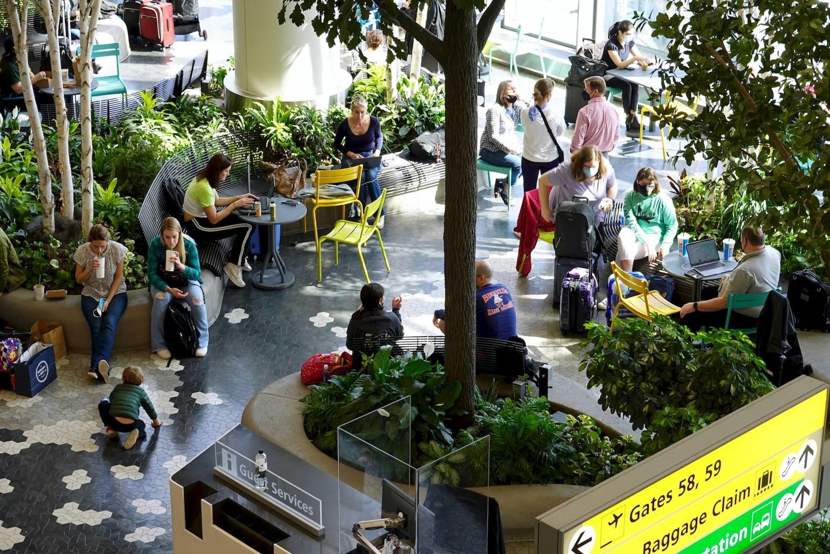 LaGuardia Airport Terminal B Concourse Parks - image 9