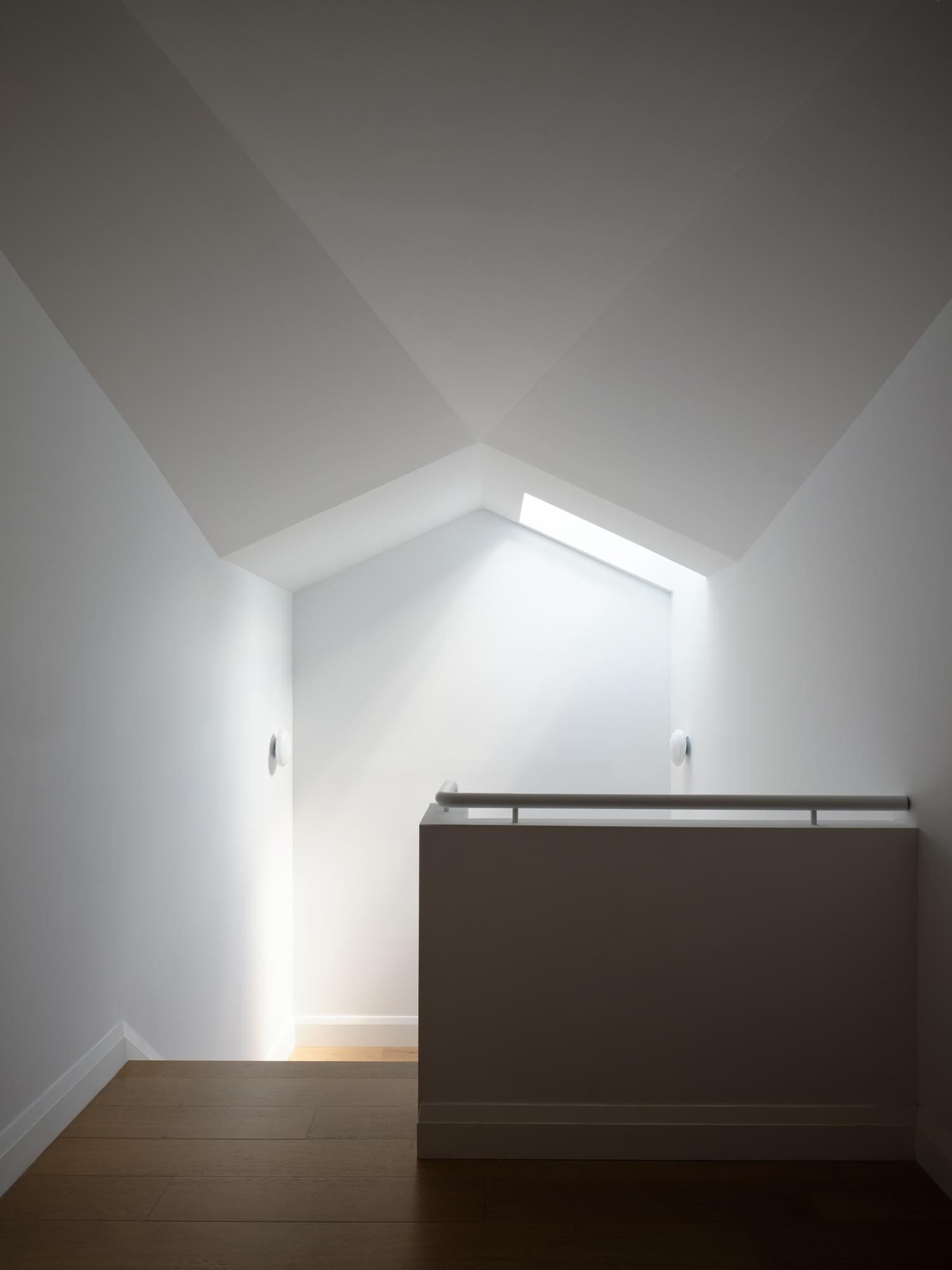 Deer Park House - image 14