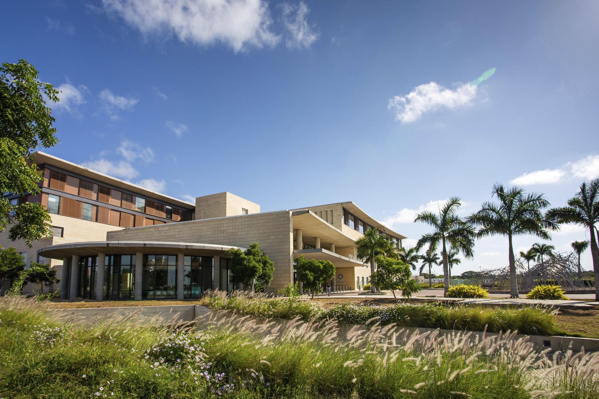 Serena Del Mar Hospital