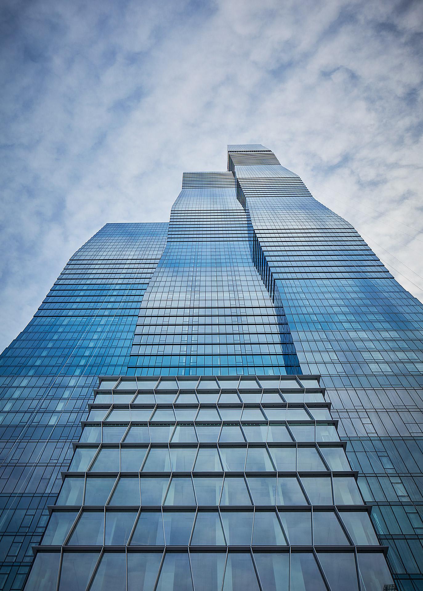 The St. Regis Chicago (Vista Tower) - image 4