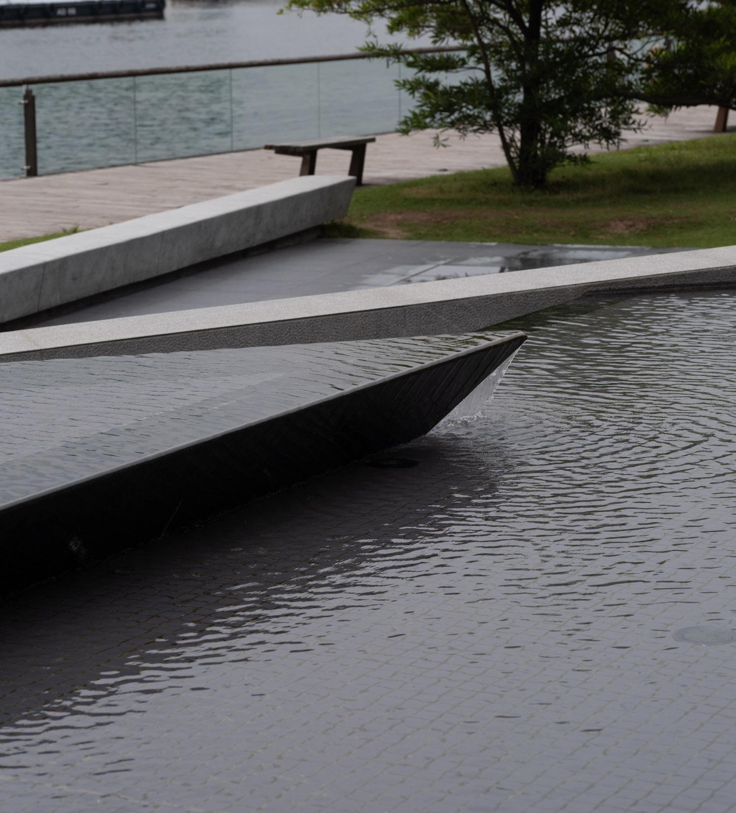 Music Fountains at Kwun Tong Promenade - image 3