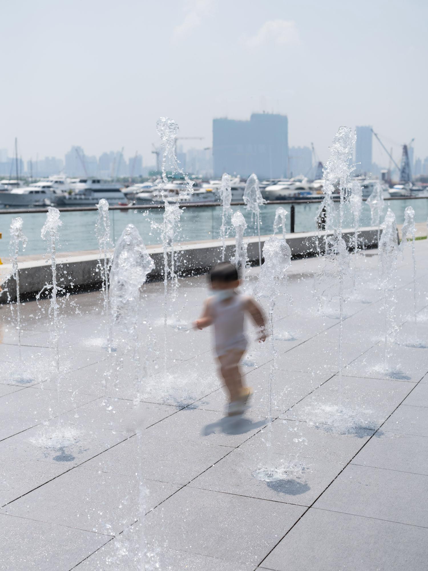 Music Fountains at Kwun Tong Promenade - image 6