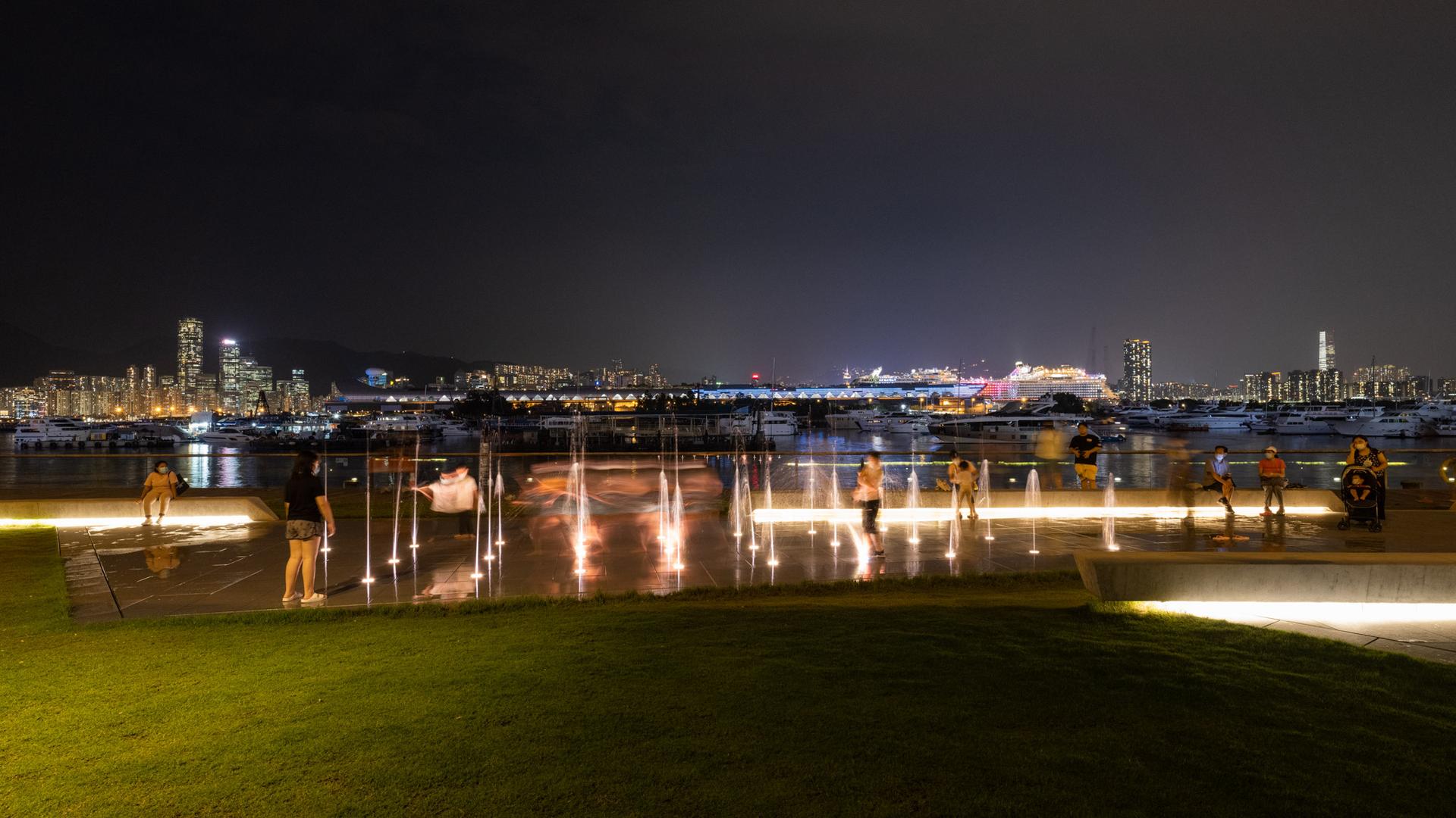 Music Fountains at Kwun Tong Promenade - image 9