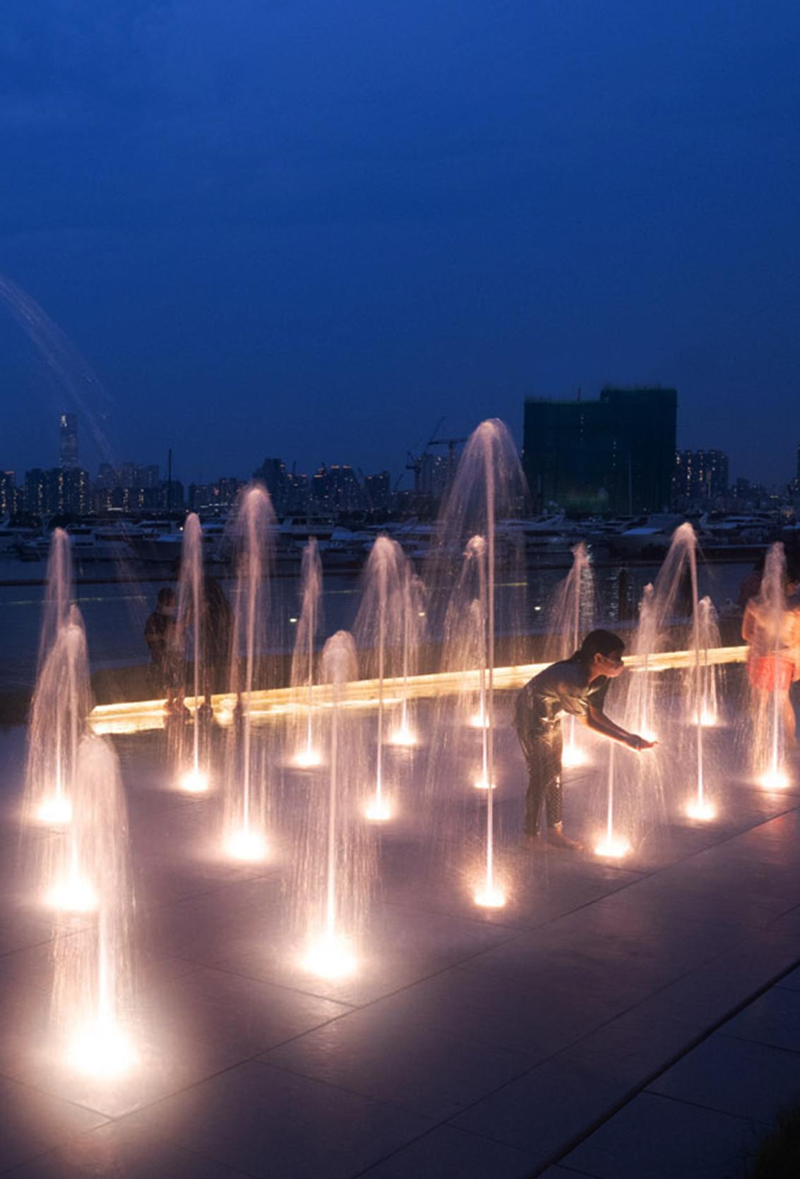 Music Fountains at Kwun Tong Promenade - image 14