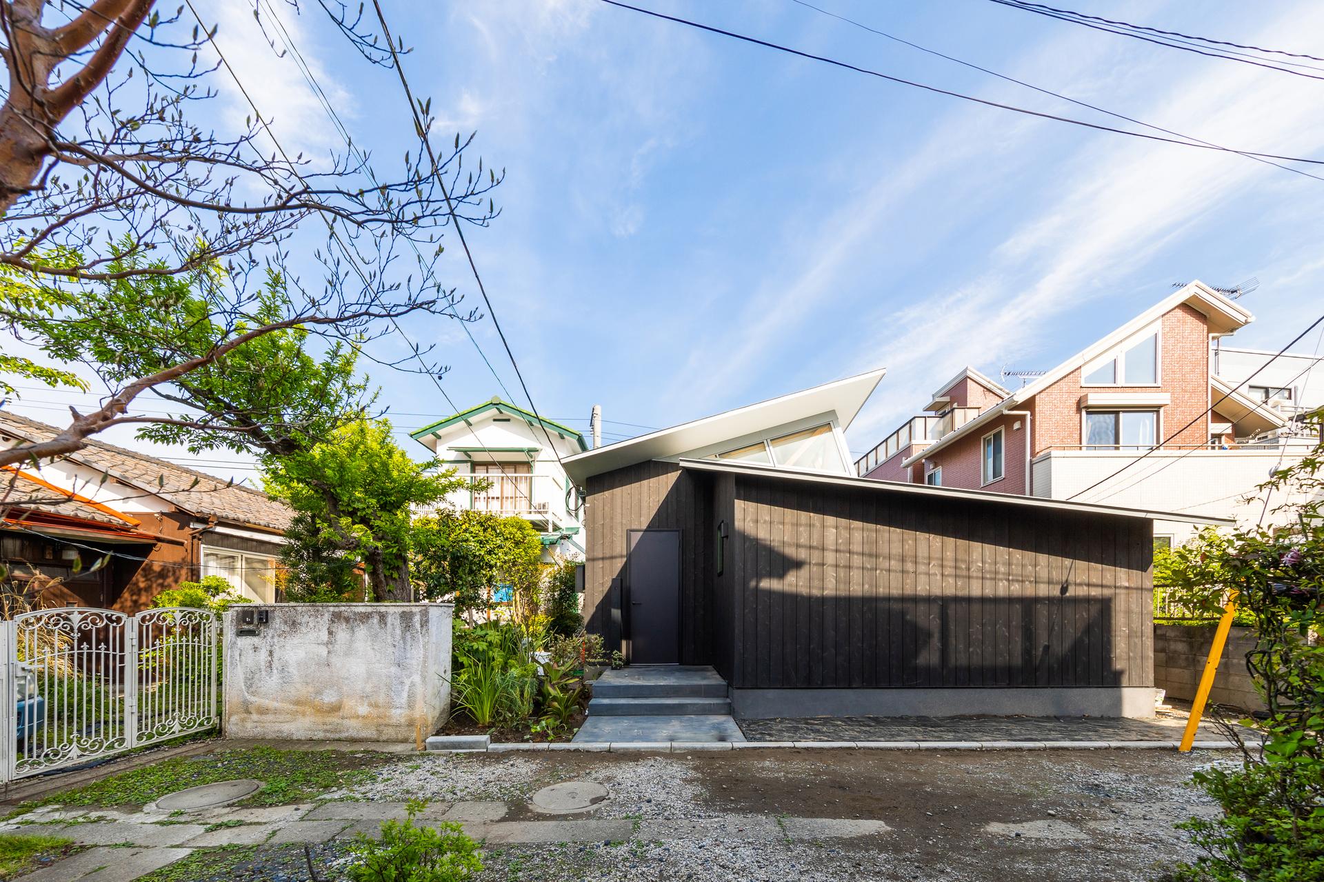 K House - image 7