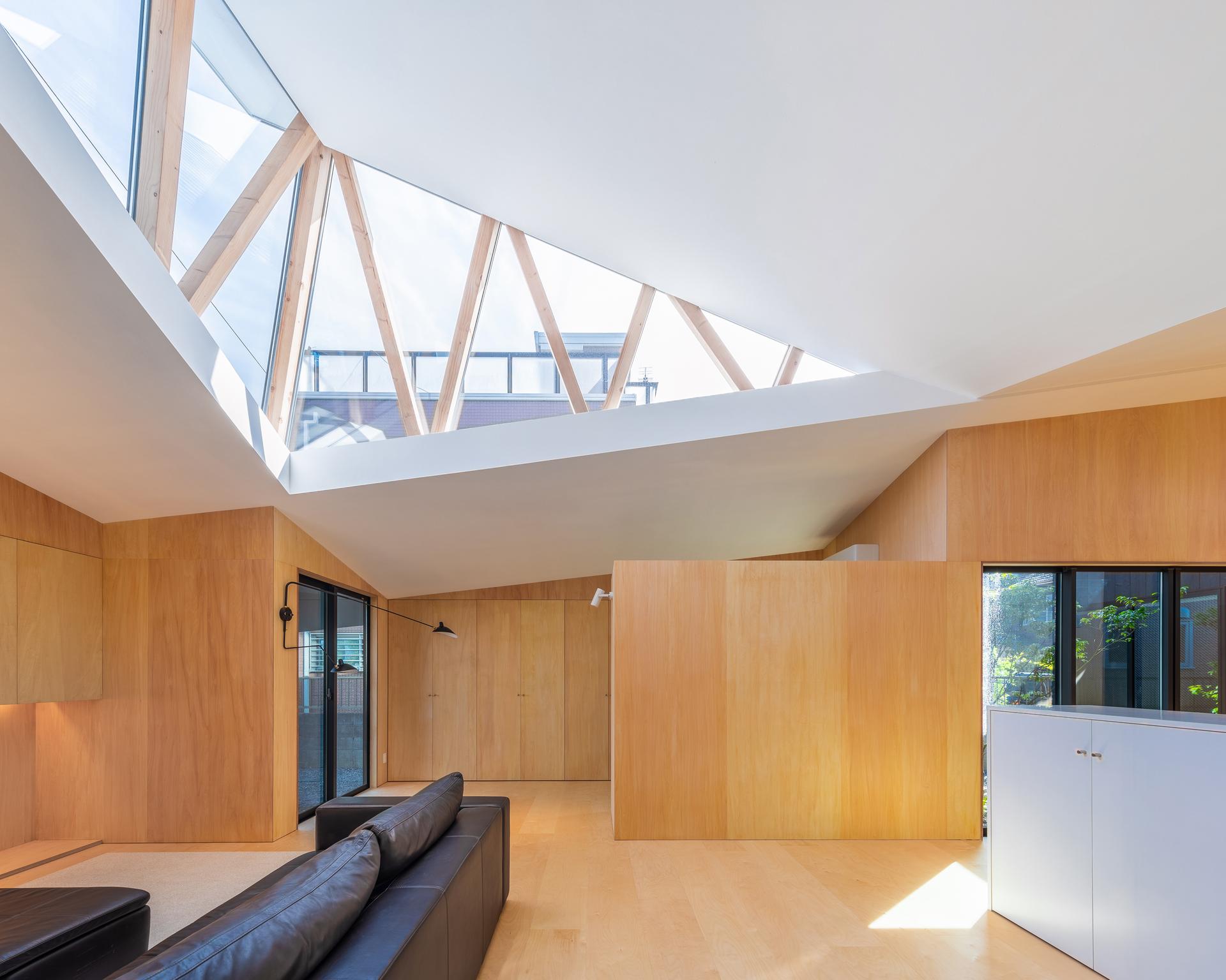 K House - image 12