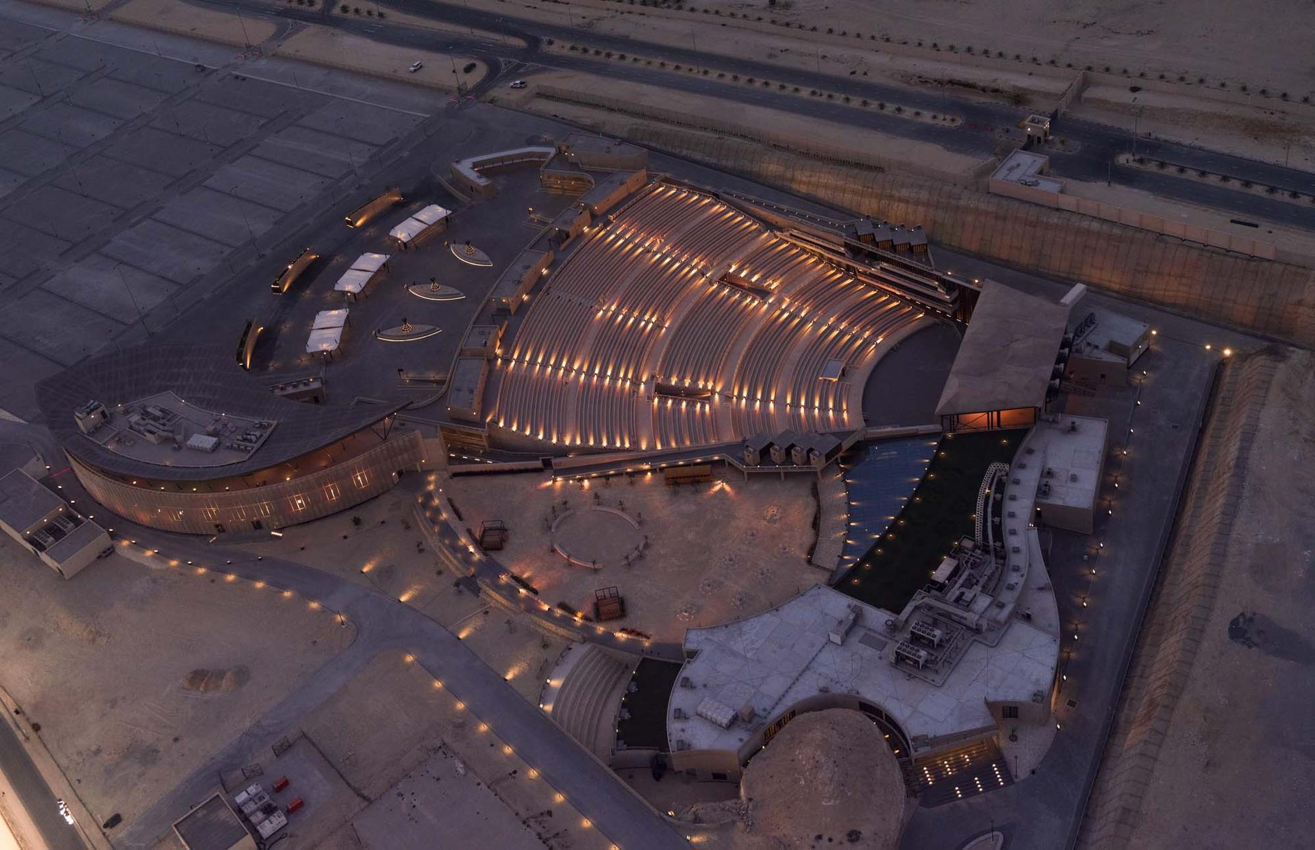 Al Dana Amphitheatre - image 2