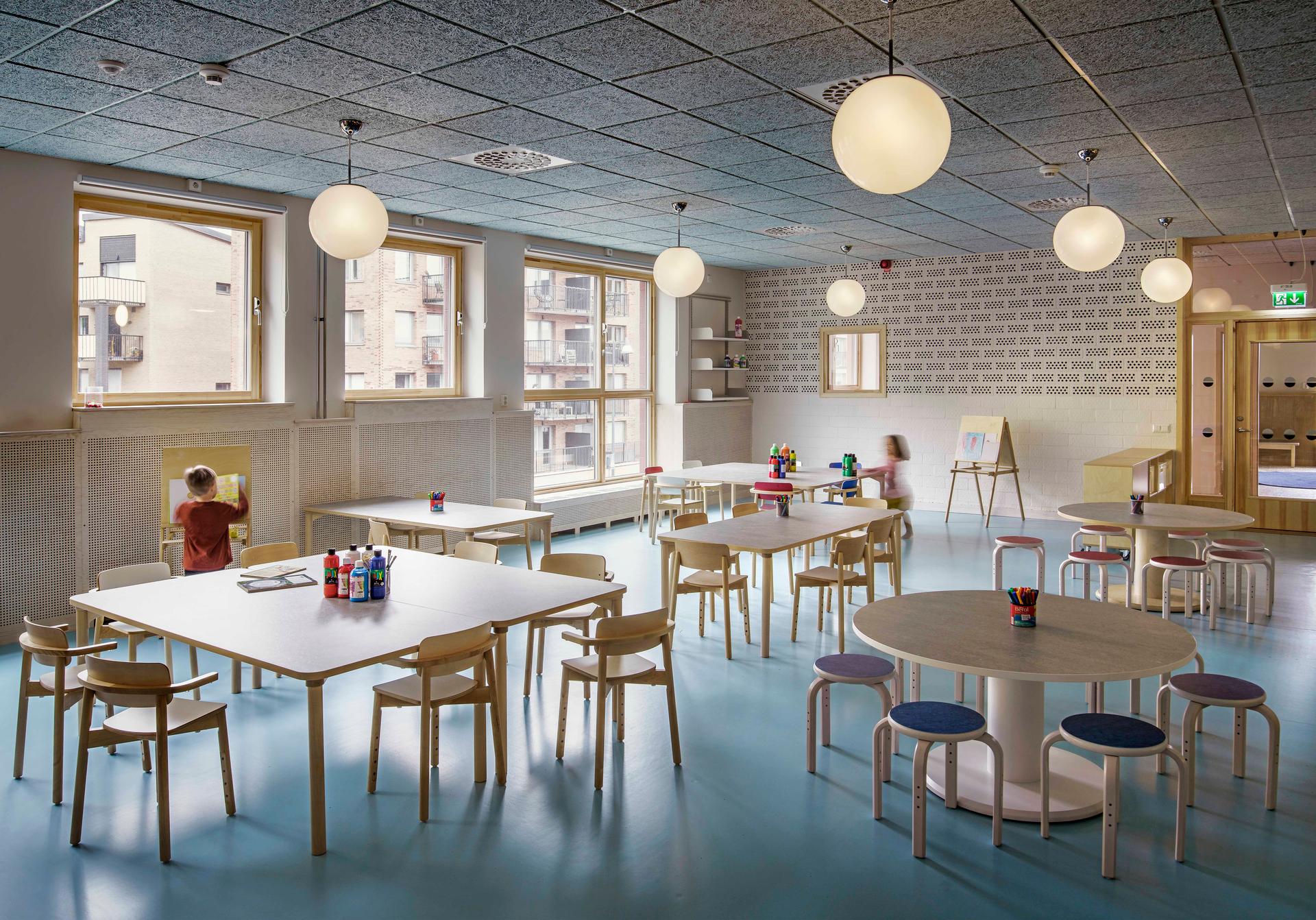 Kvarnkullen Kindergarten - image 7