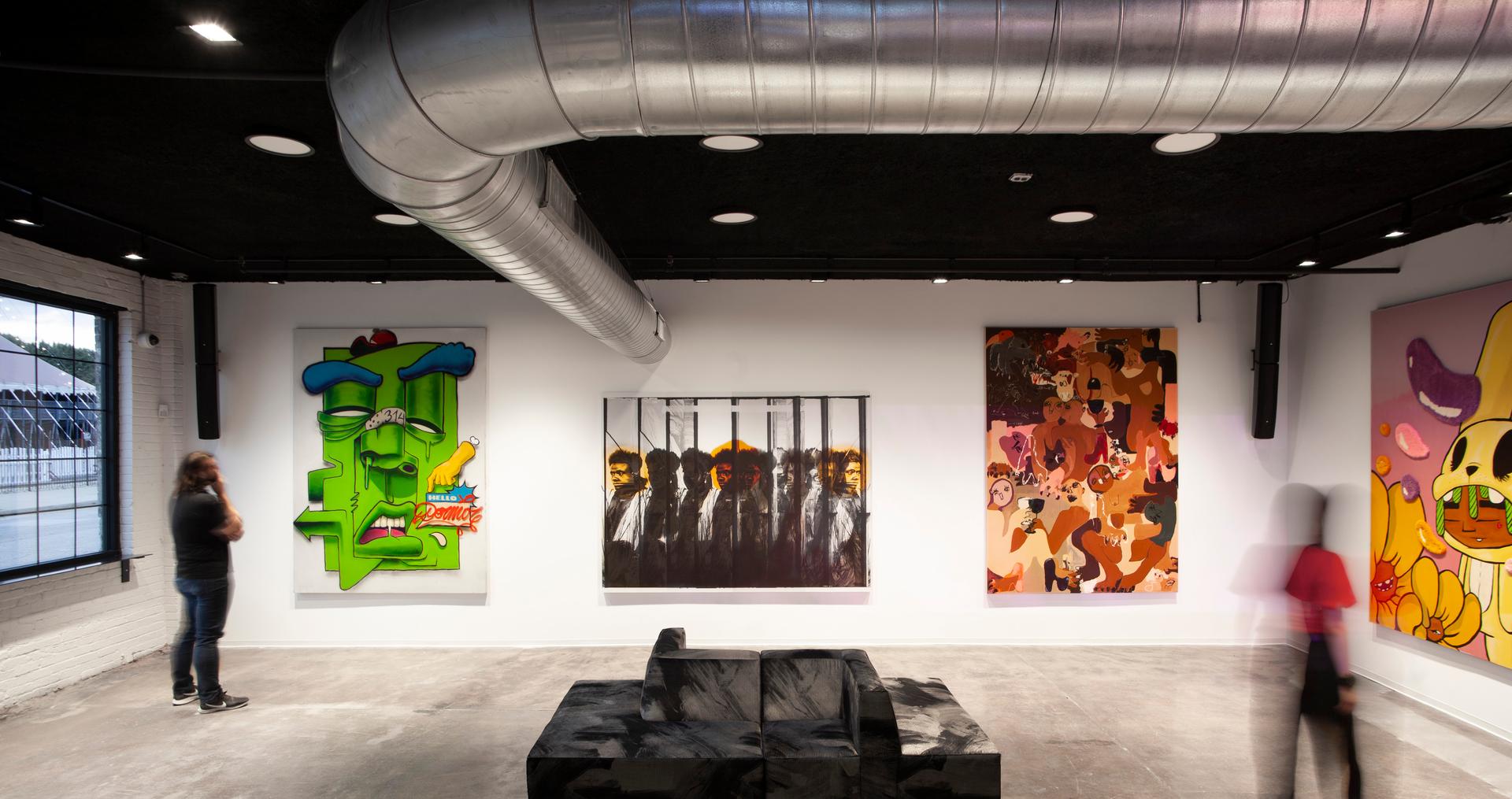 Sophie's Artist Lounge - image 12