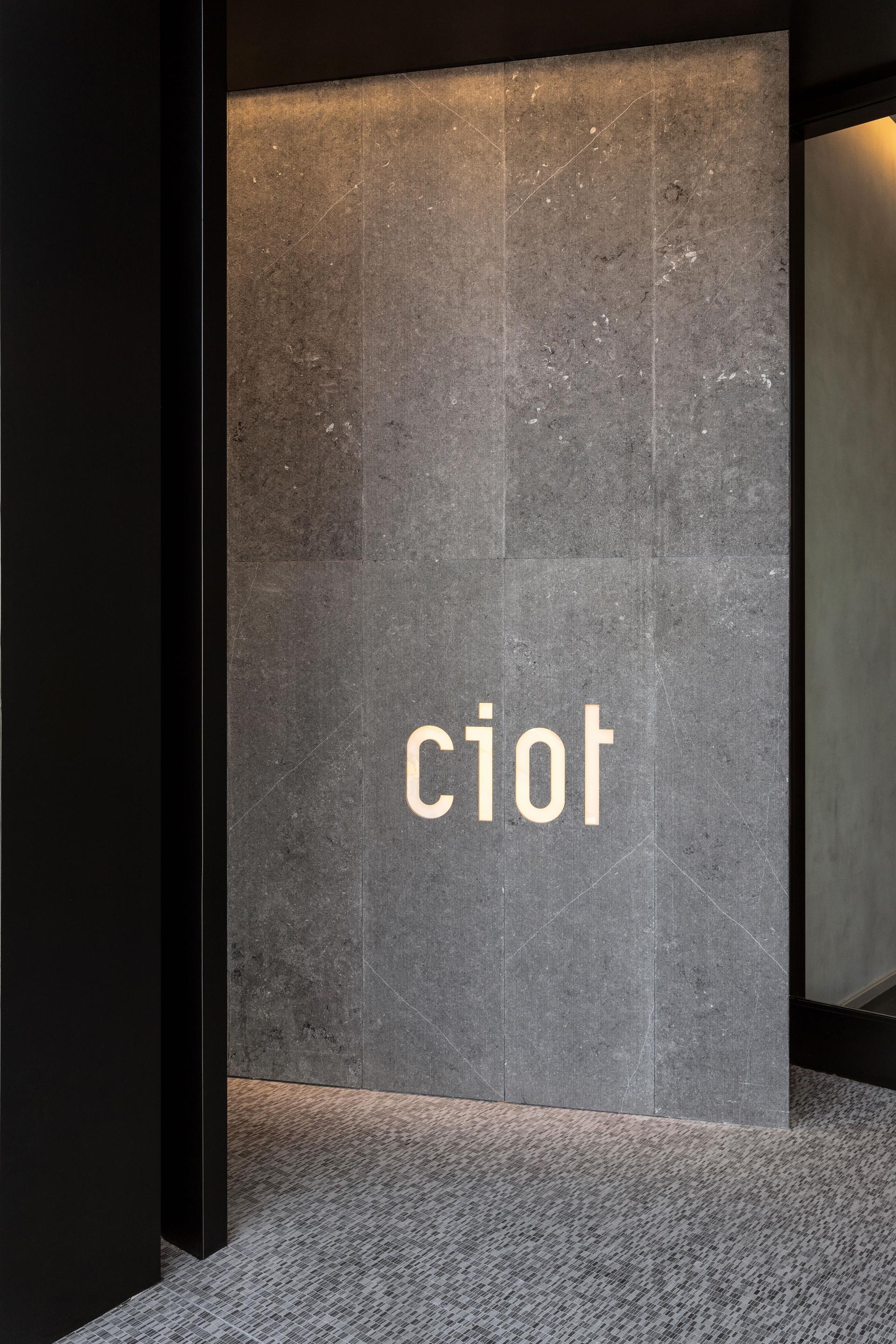 Ciot