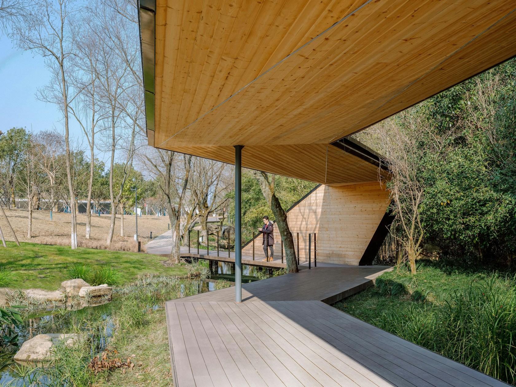 Floating Cornice on the Brook - image 5