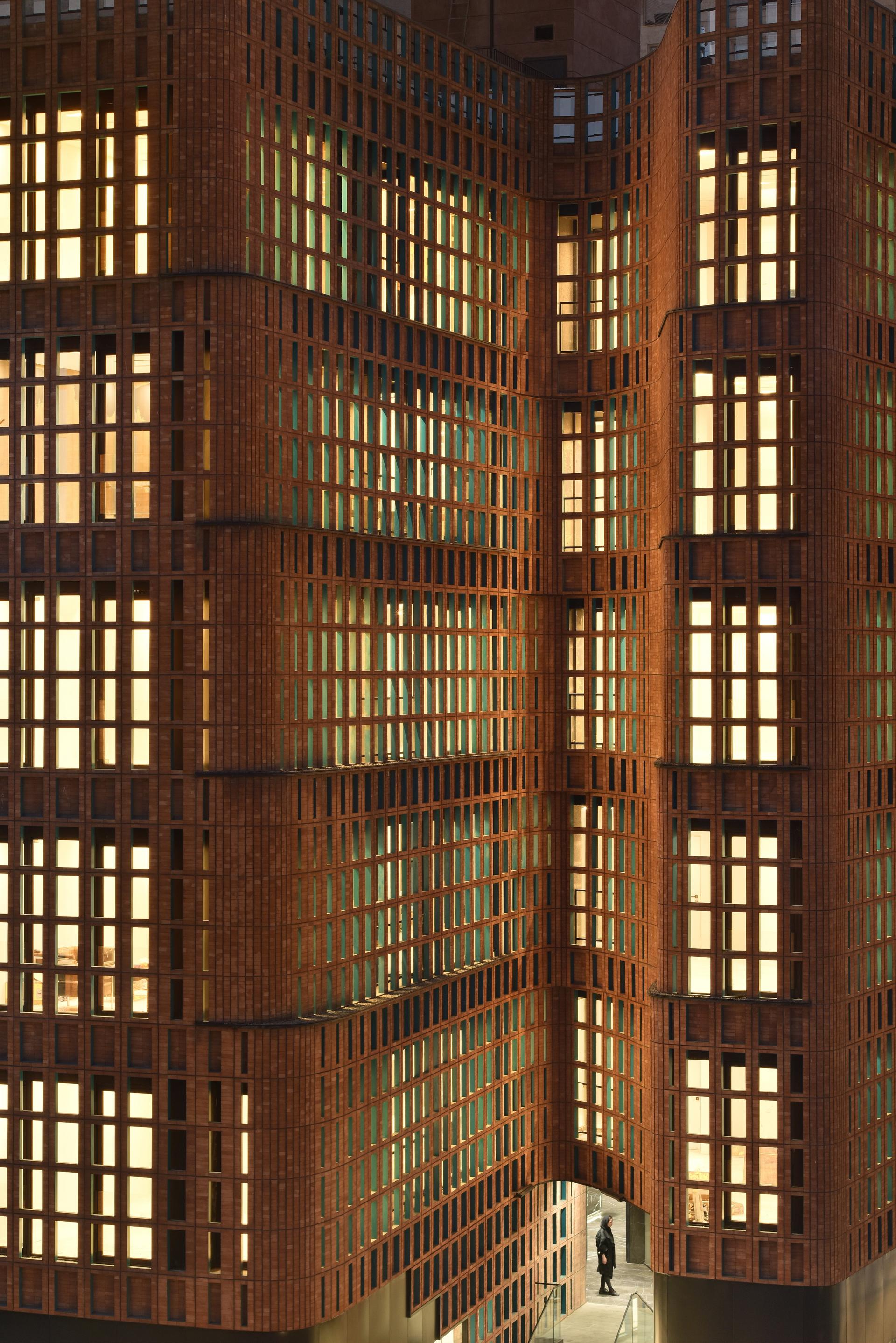 Hitra Office & Commercial Building - image 4