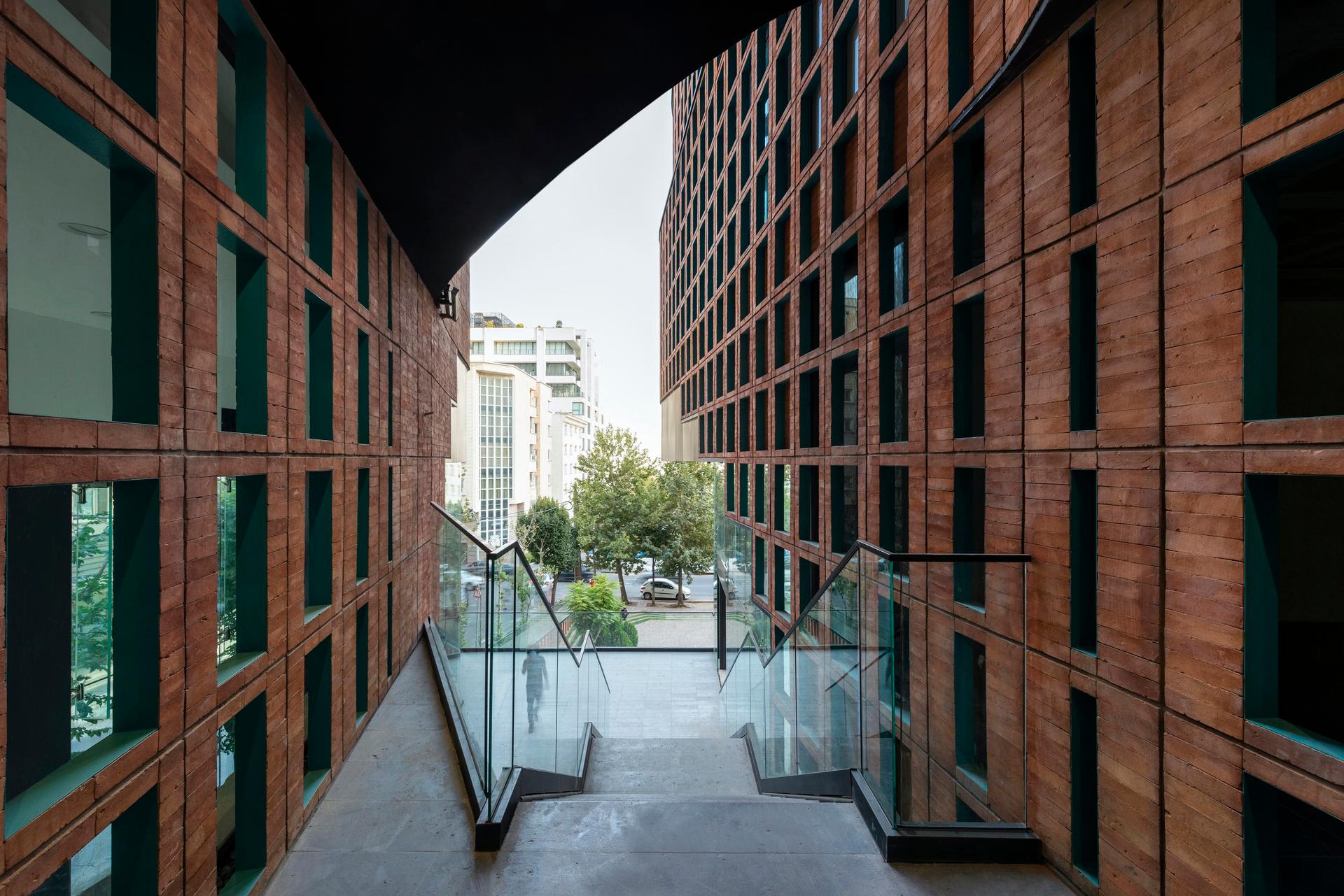 Hitra Office & Commercial Building - image 5
