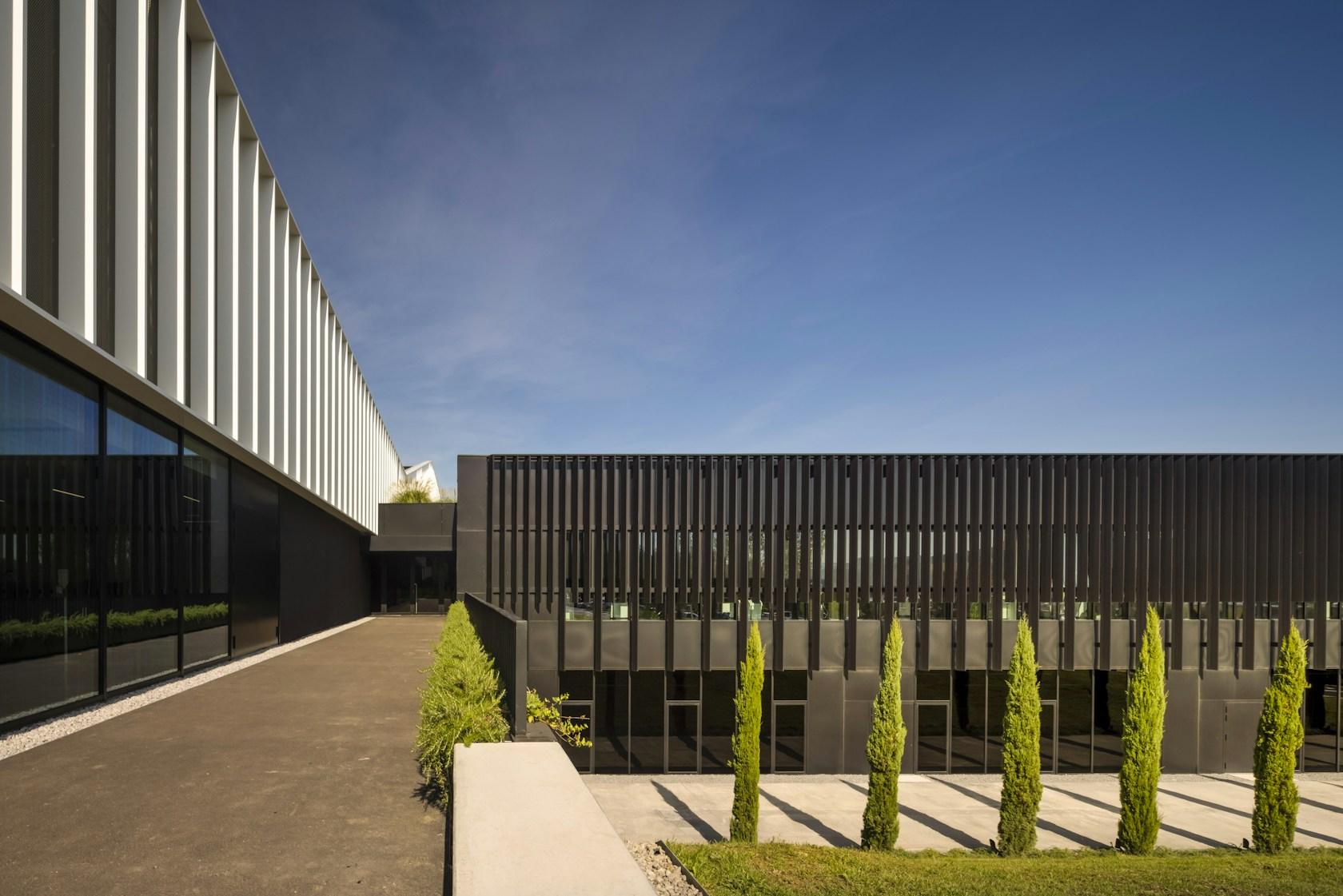 Furla Headquarters & Production Complex - image 20