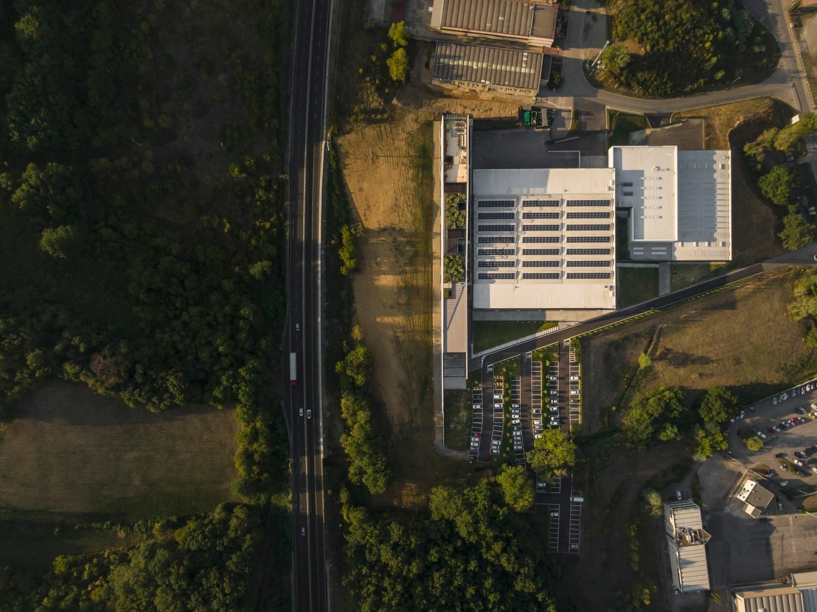 Furla Headquarters & Production Complex - image 7